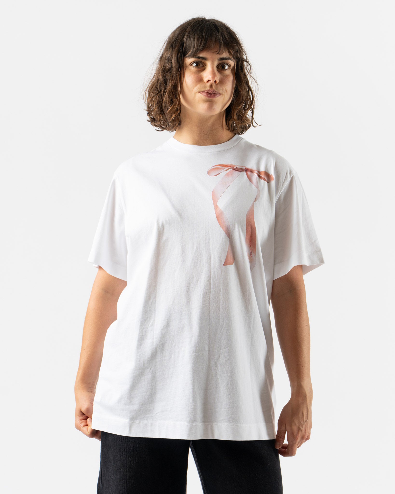 Simone Rocha Ribbon Bow Tail Print T-Shirt in White/Pink