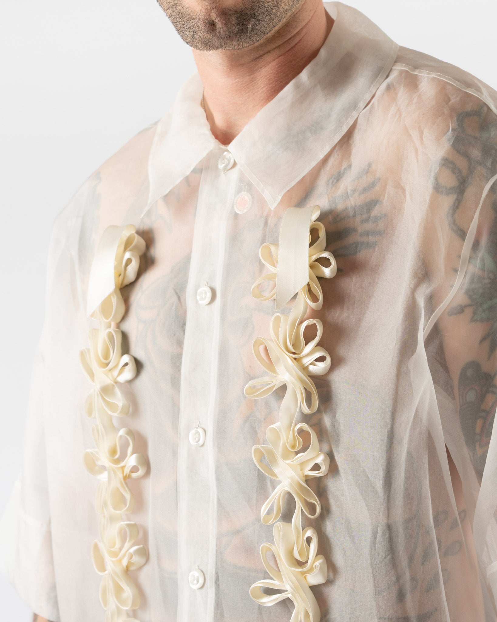 Simone Rocha Ribbon Chain Boxy Shirt in Ivory