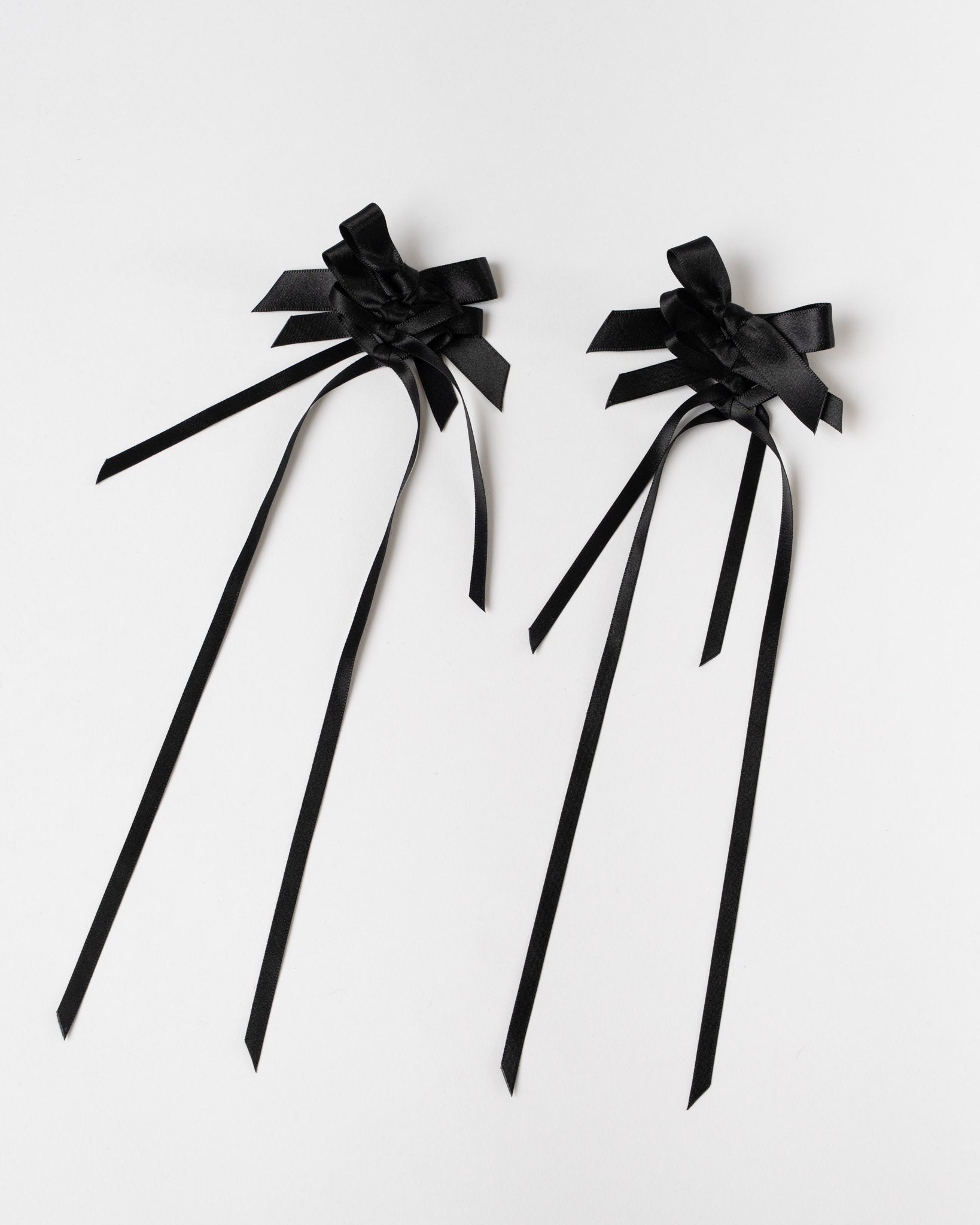 Simone Rocha Rosette Bow Earrings in Black