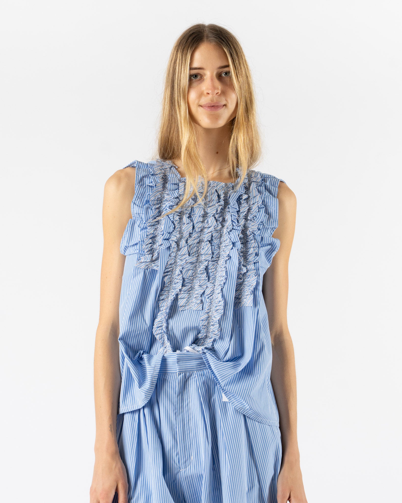 Rhodolirion Sleeveless Frill Shirt in Sax Stripe