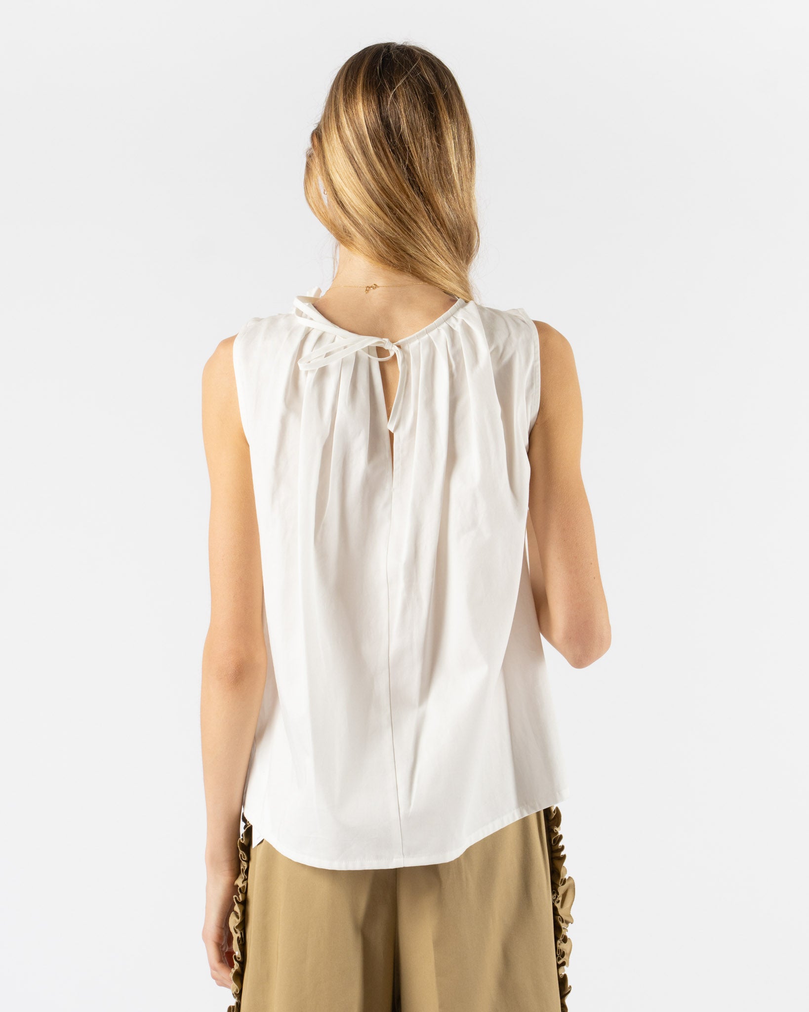 Rhodolirion Sleeveless Frill Shirt in Twill White