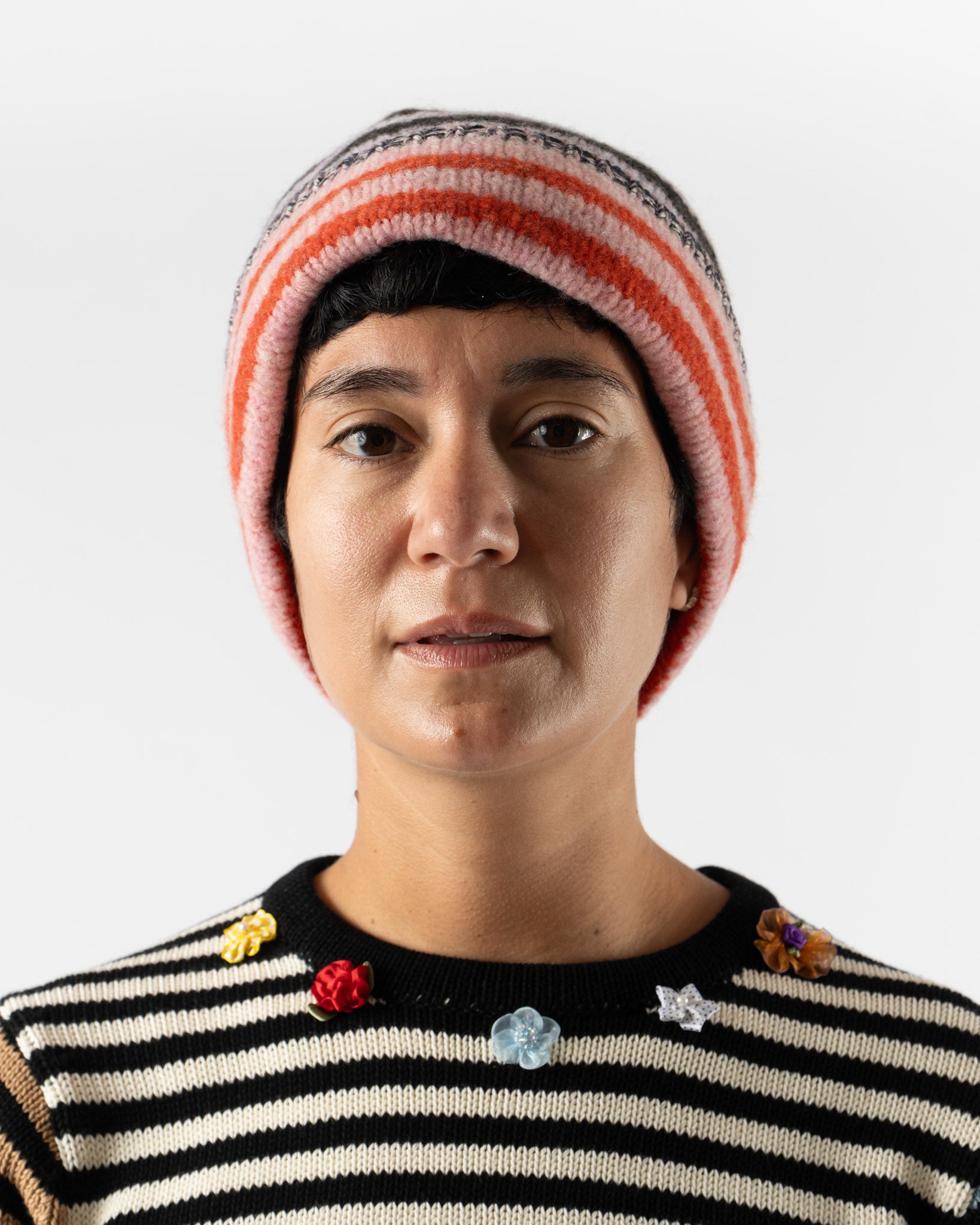 YanYan Softi Beanie in Lilac/Red