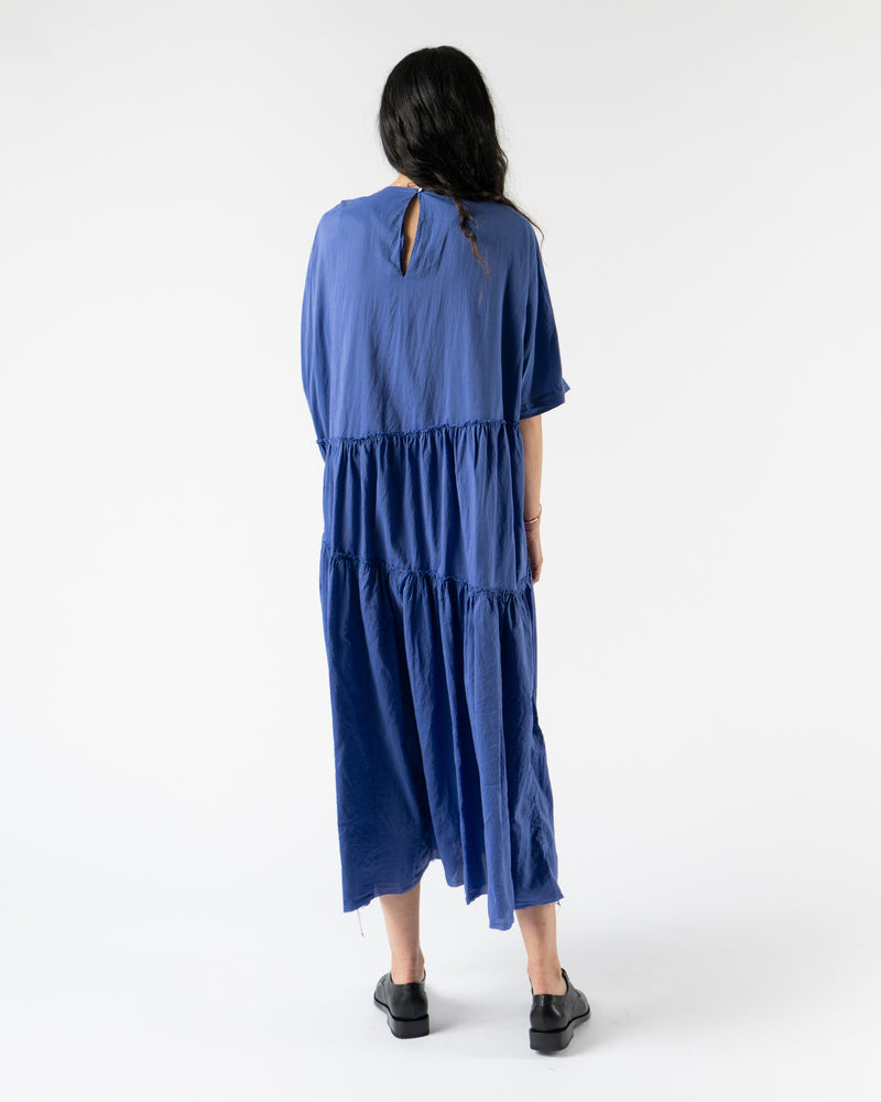 Quitan Squeesed Tired Dress in Deep Blue