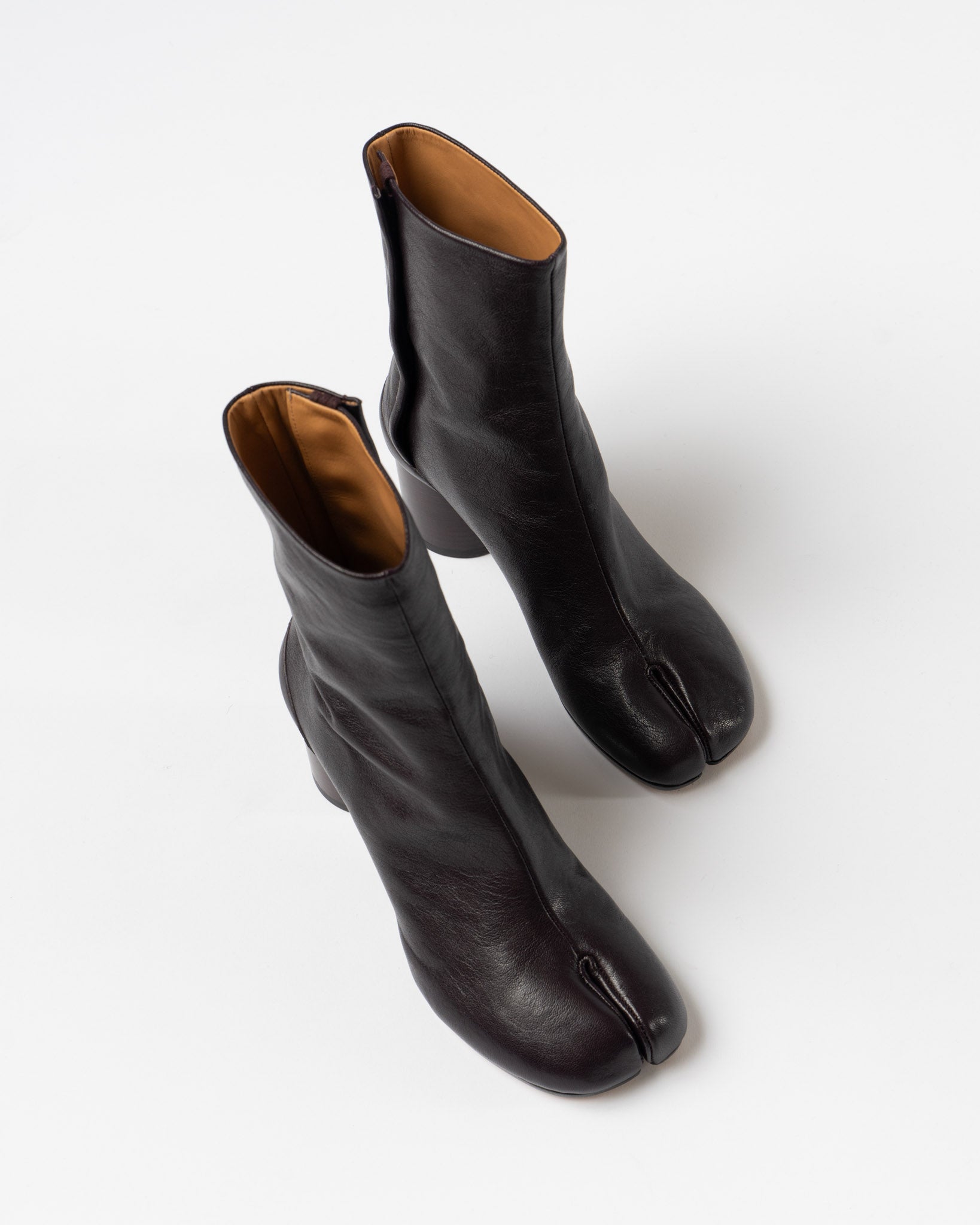 Maison Margiela Tabi Ankle Boots H60 Plum