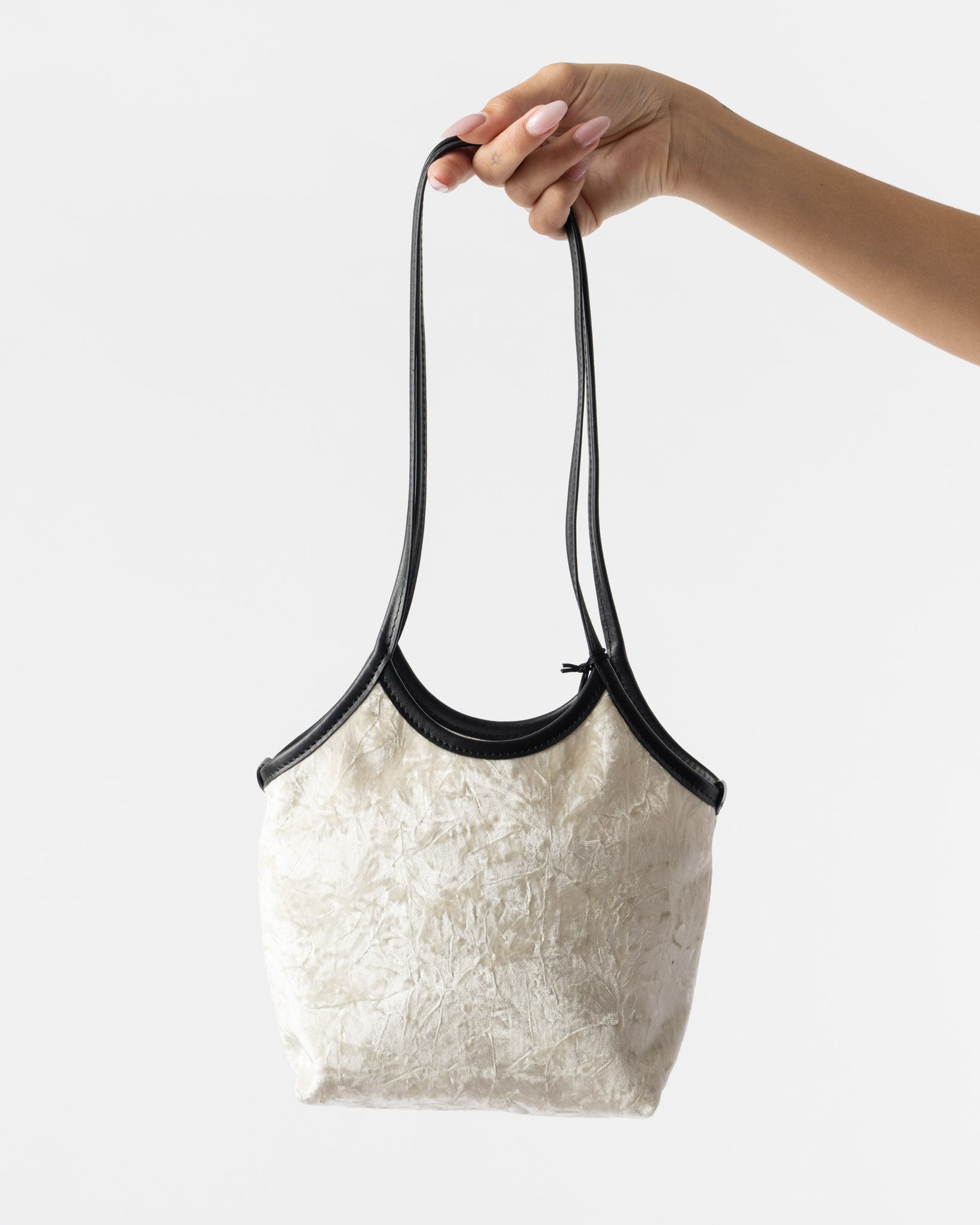 VALESQUE Cami Small in Snow