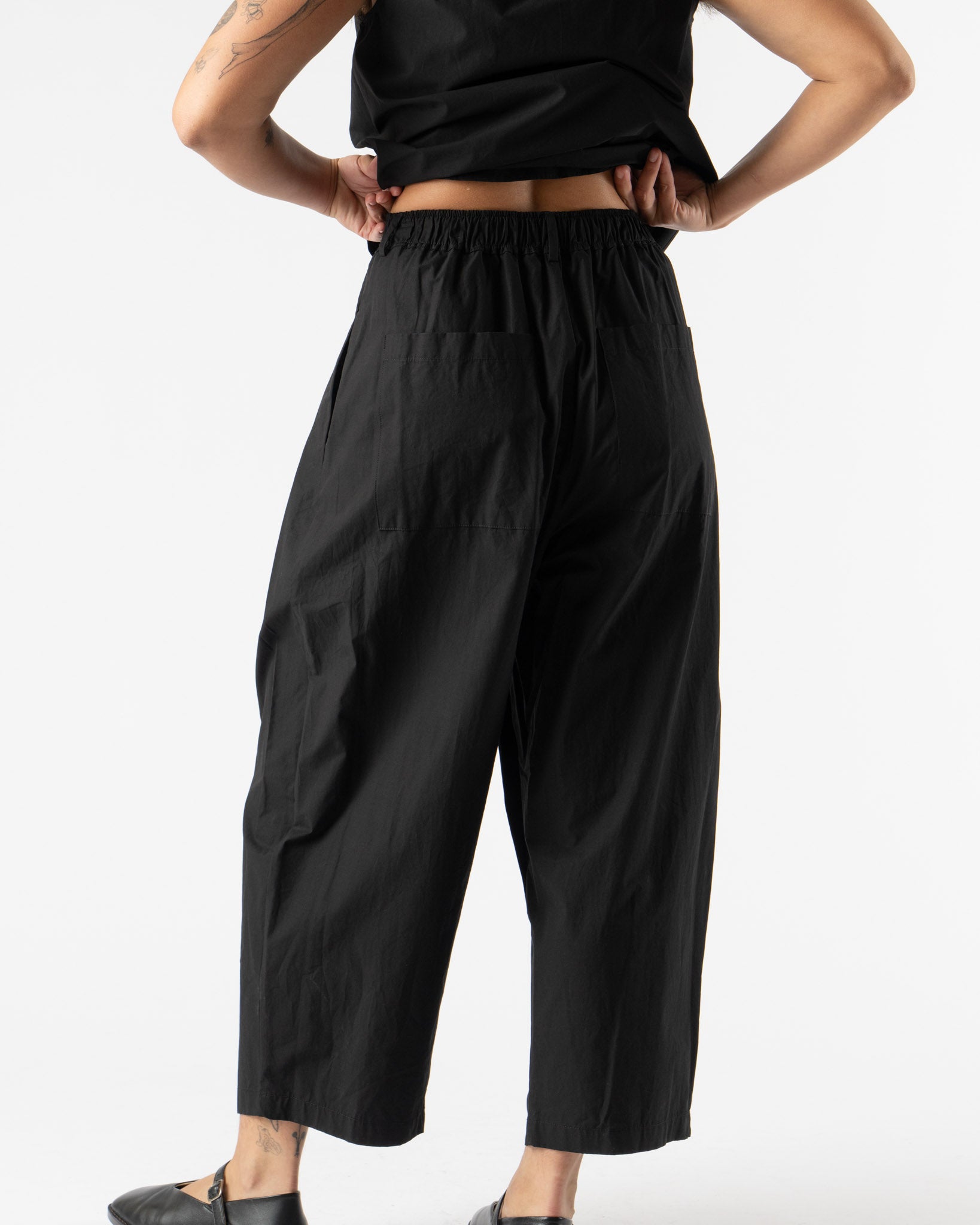 Modern Weaving Voluminous Pleat Trouser in Black Parchment Poplin
