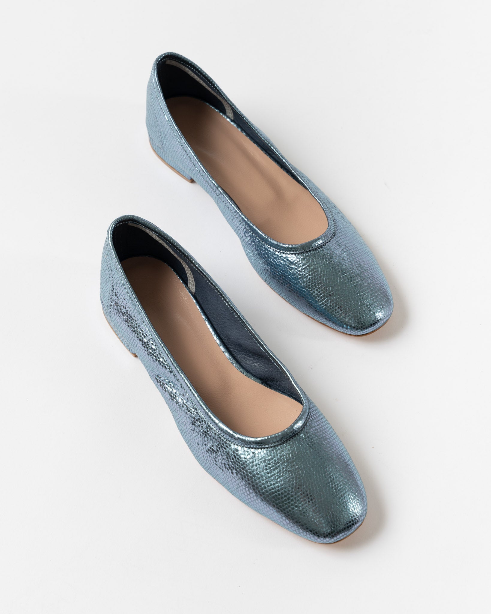 MARYAM NASSIR ZADEH SERAFINA FLATパンプス36 Maryam Nassir Zadeh Serafina Flat in Turquoise Curated at Jake and
