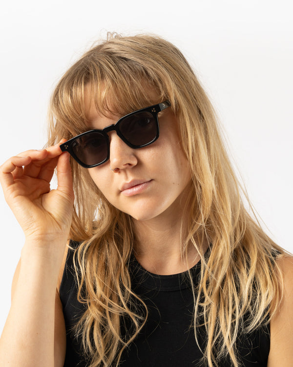 AKILA CALIPSO Sunglasses in Black