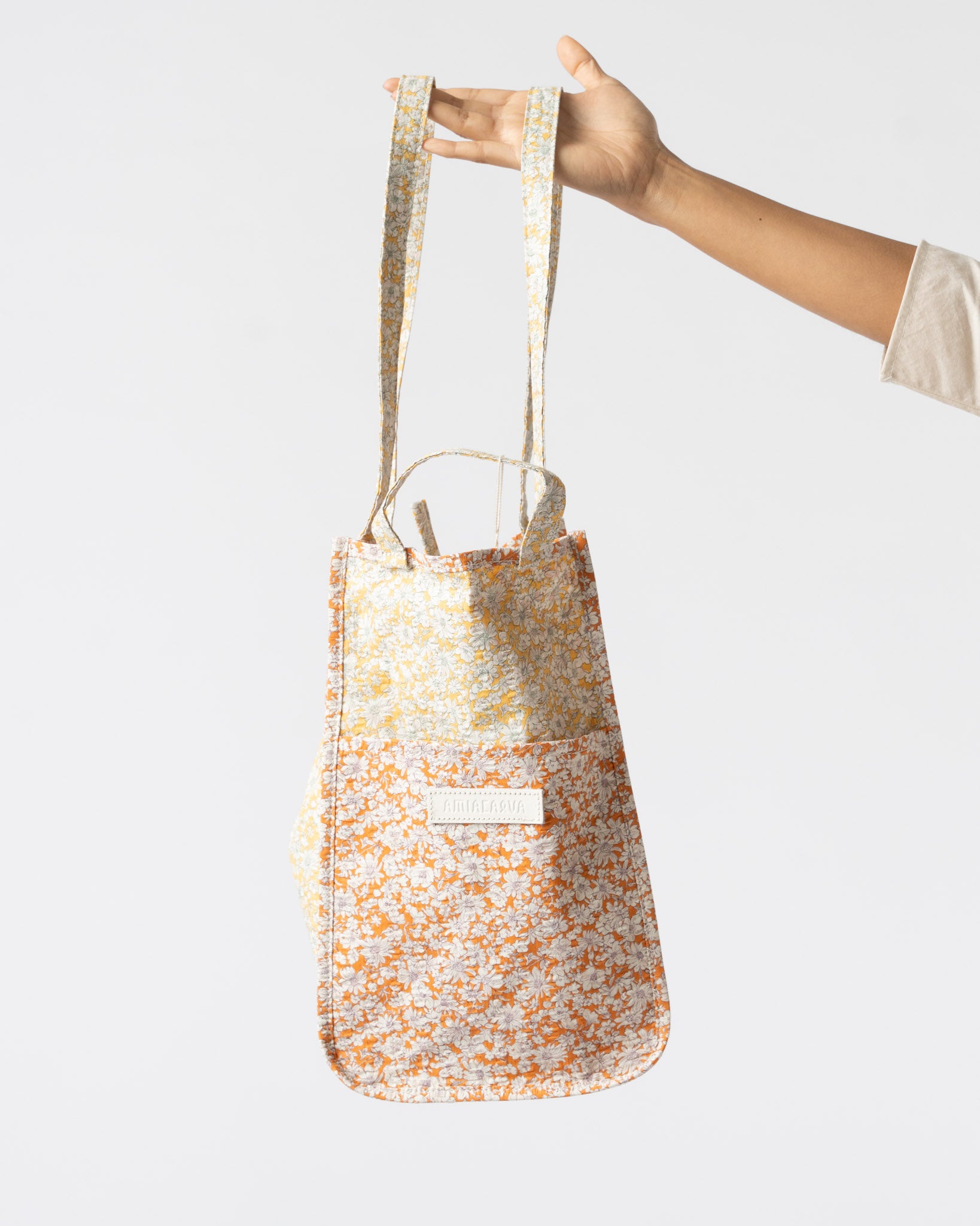 Amiacalva Easy Bag M in Floral Orange
