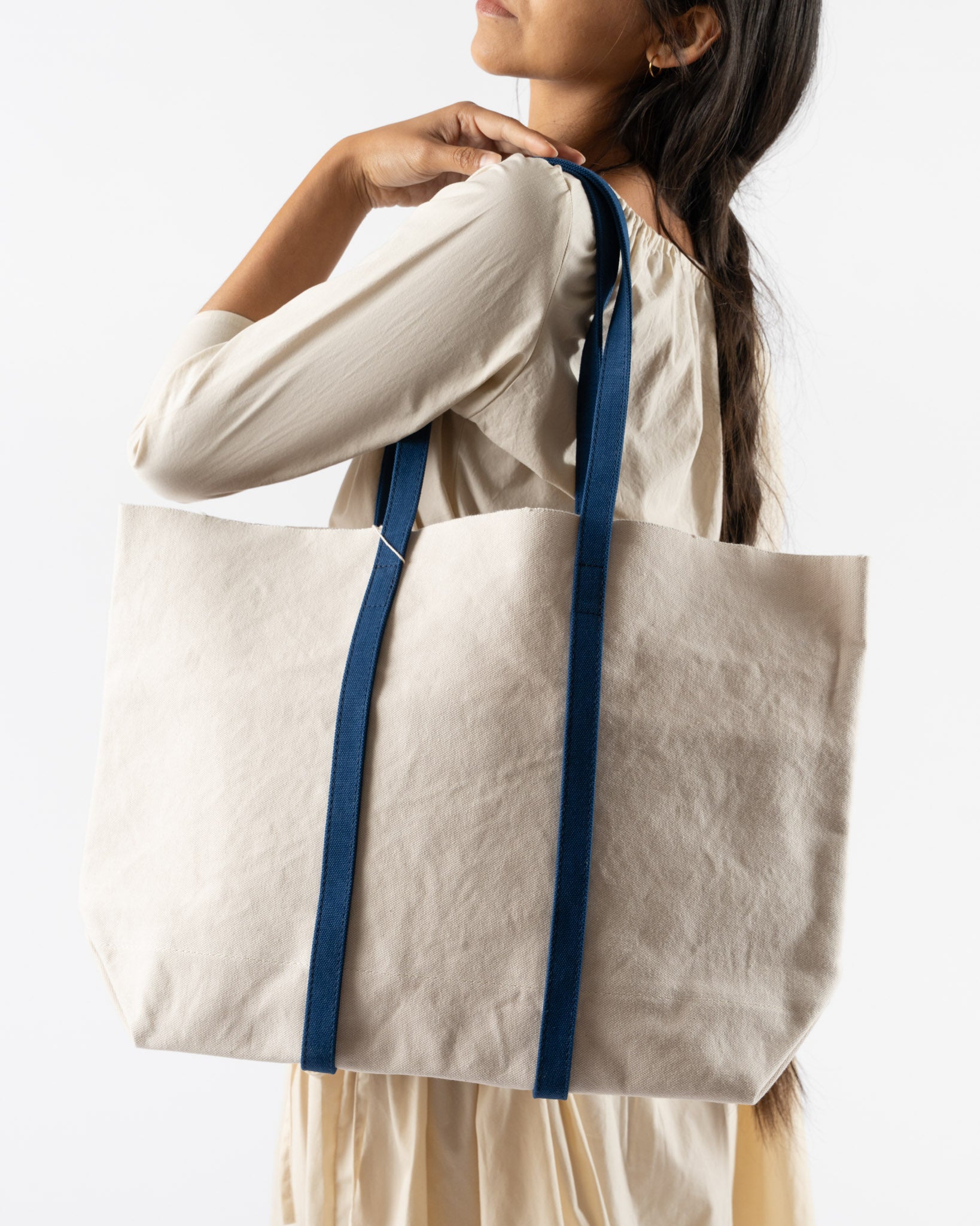 Amiacalva Washed Canvas 6 Pocket S Tote in Red Curated at Jake and