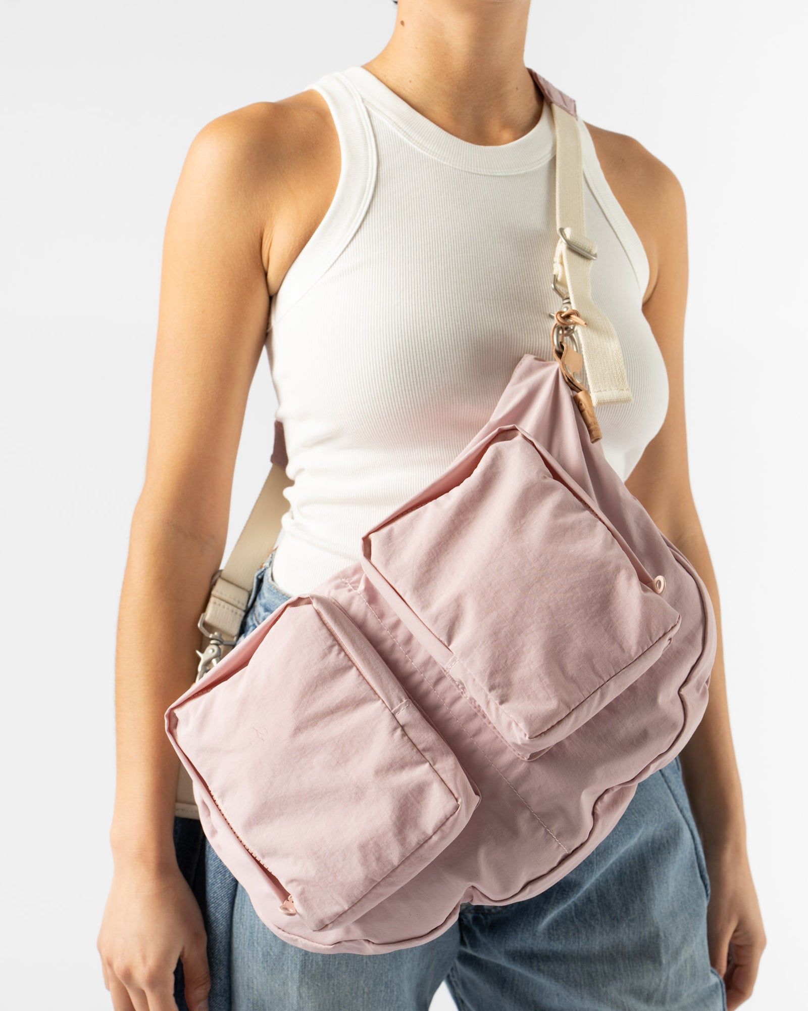 Item Details | AMIACALVA ARTIFICIAL FIBER