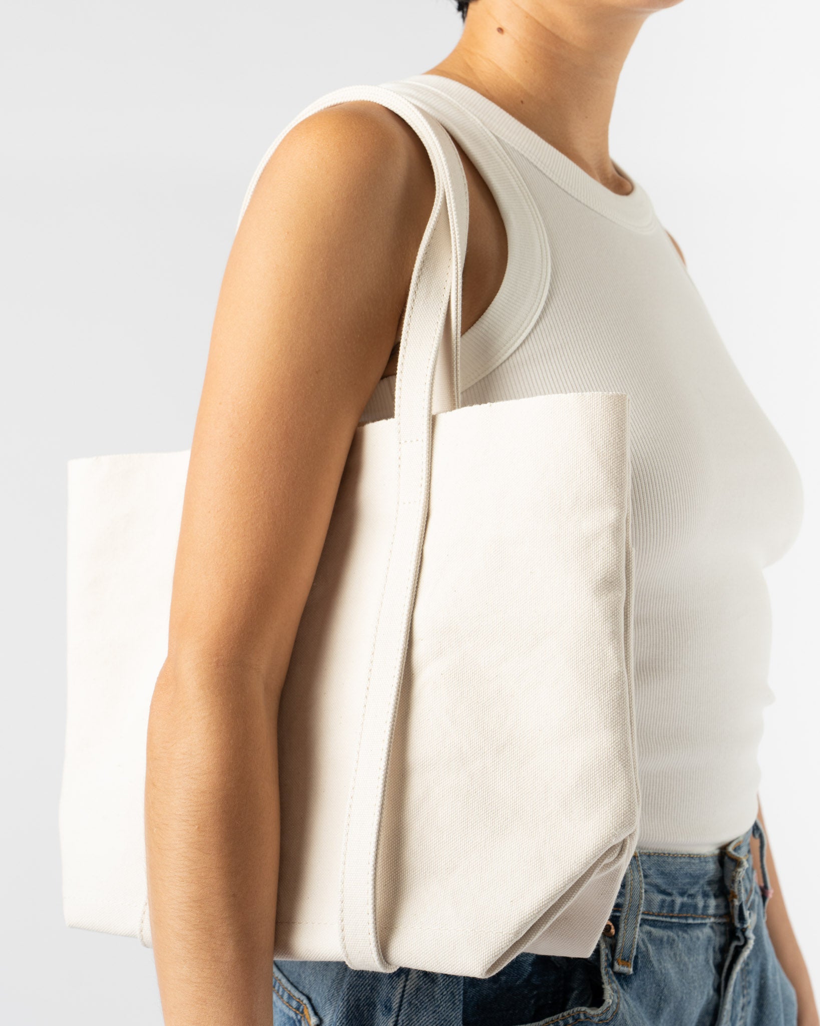Amiacalva Washed Canvas 6 Pocket Small Tote in White