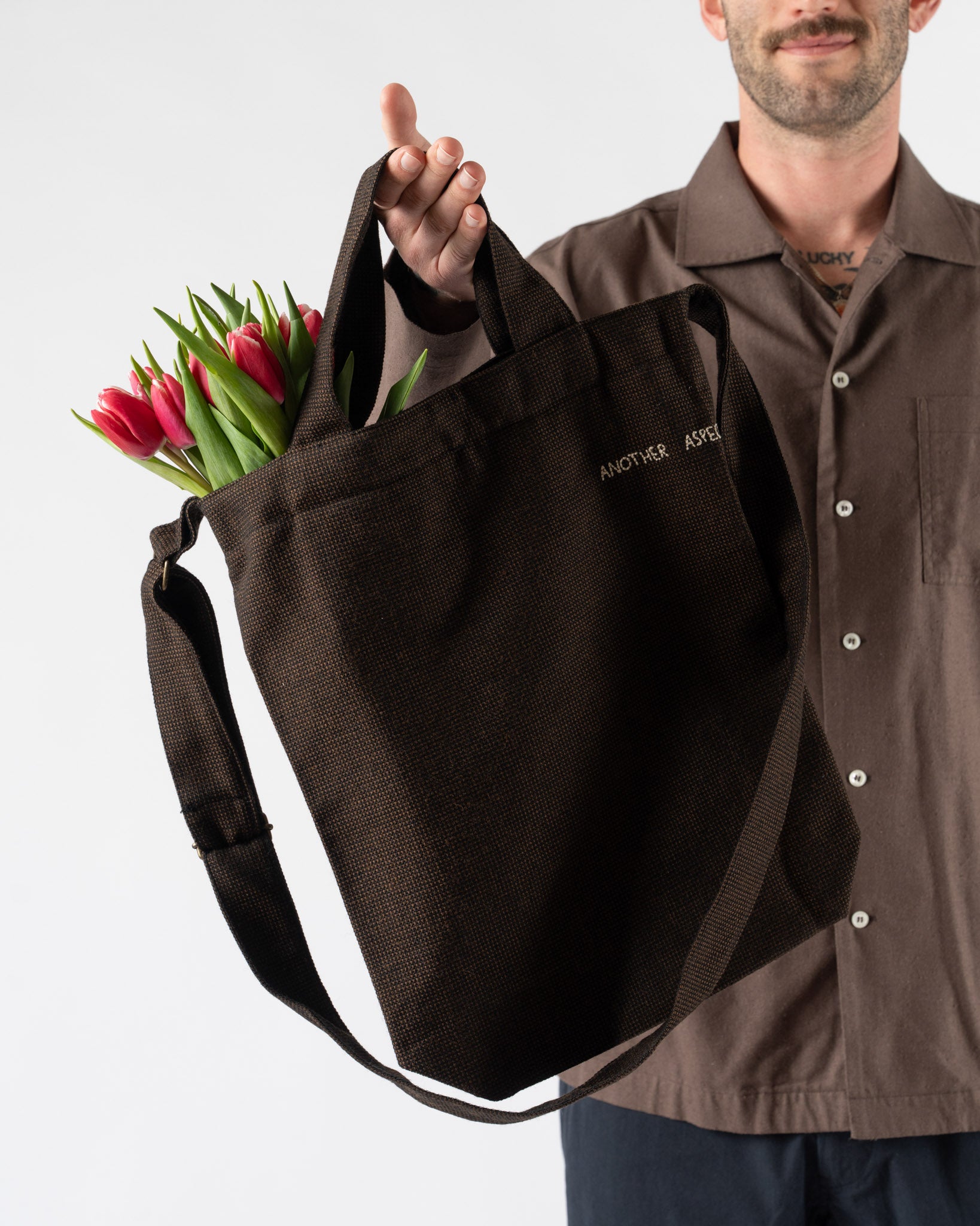 Another Aspect Another Tote Bag 1.0 in Brown