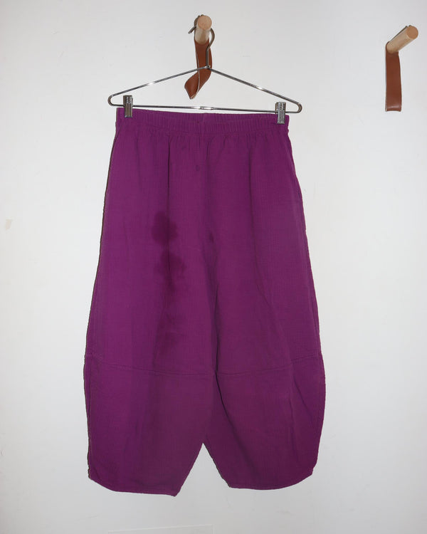 Pre-owned: April Meets October November Trousers in Fuchsia