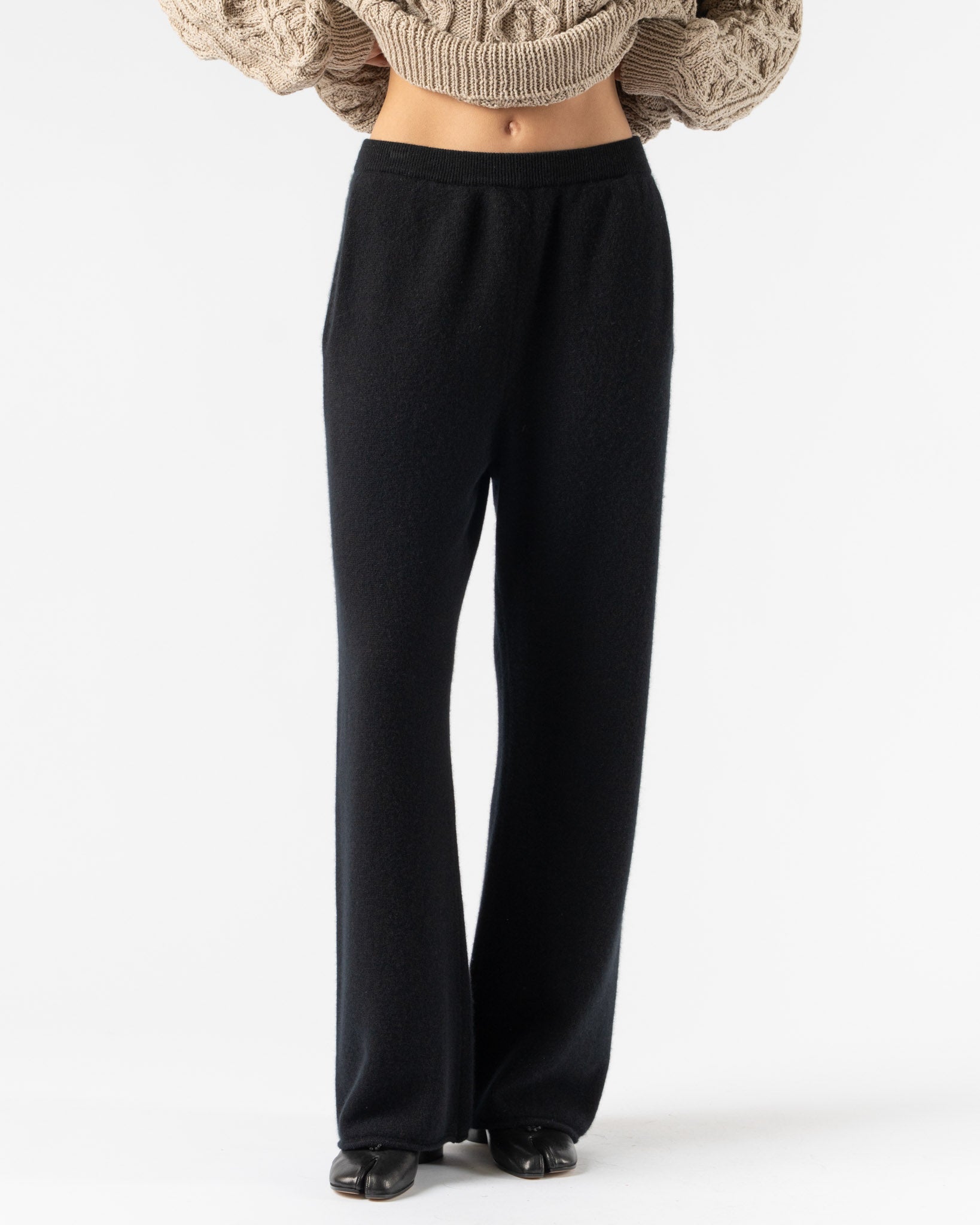 Auralee Baby Cashmere Knit Pants in Top Black