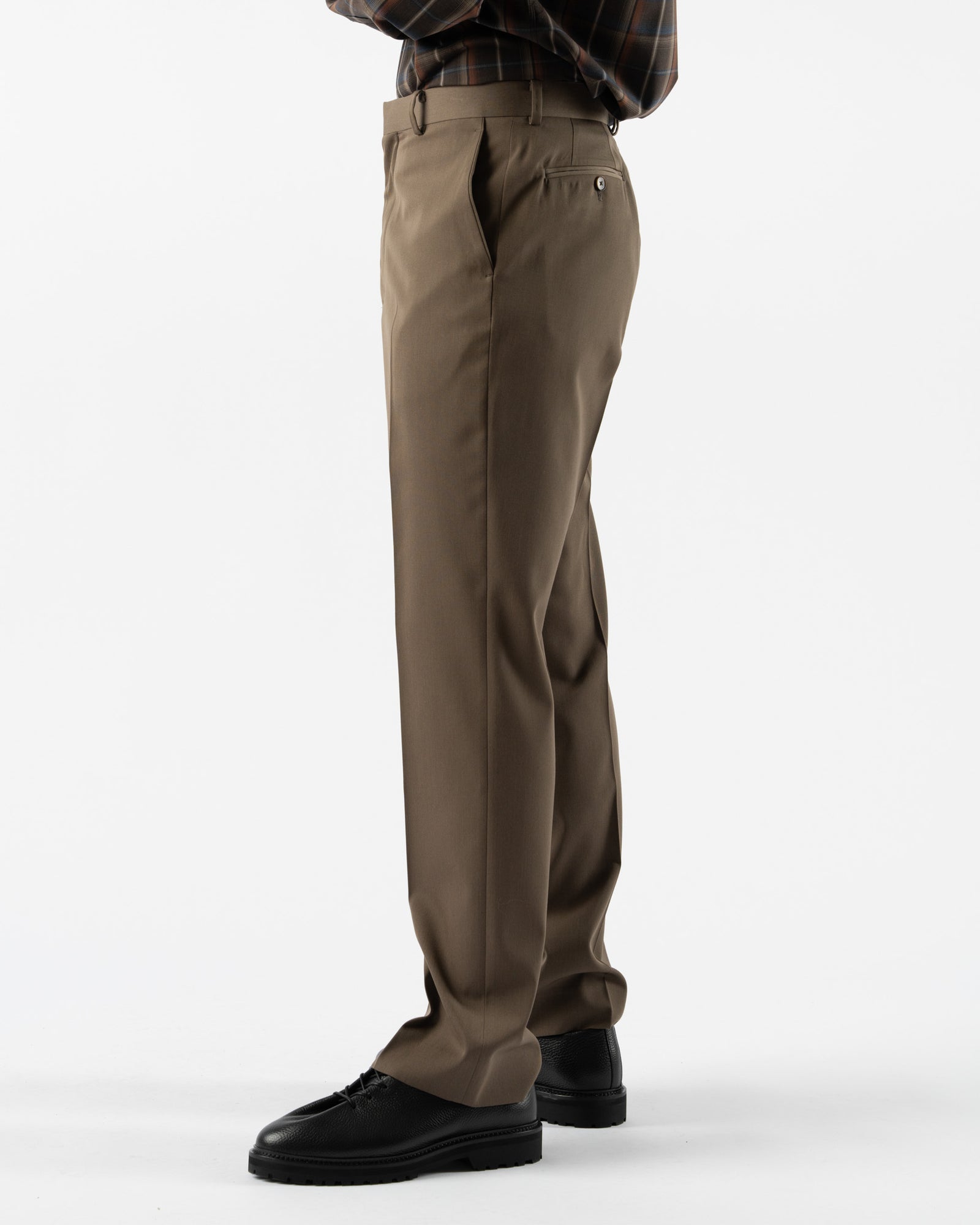 Auralee Light Wool Max Gabardine Pants in Top Brown Curated at Jake and  Jones