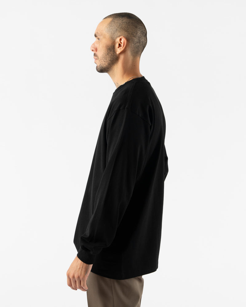 Auralee Luster Plaiting Long Sleeve Tee in Black