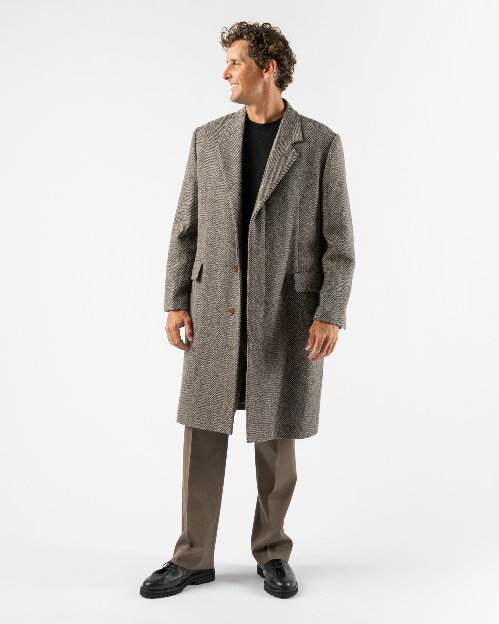 AURALEE TWEED CHESTERFIELD COAT 袖丈詰済 4 Auralee Lama Shetland Wool Tweed Chesterfield Coat in Khaki