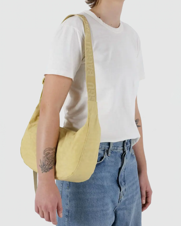 Baggu Medium Nylon Crescent Bag in Butter