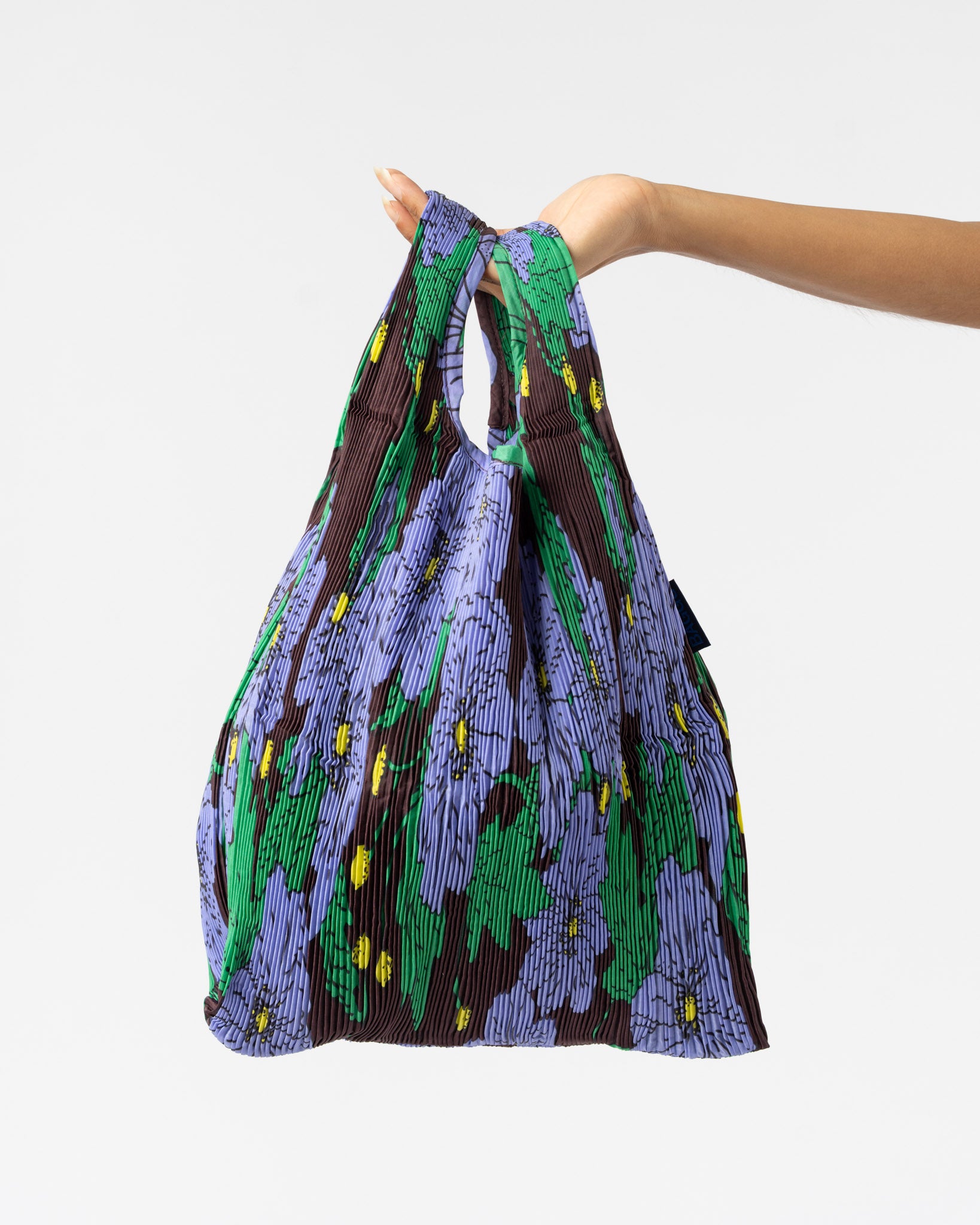 Baggu Pleated Baggu in Maroon Poppy