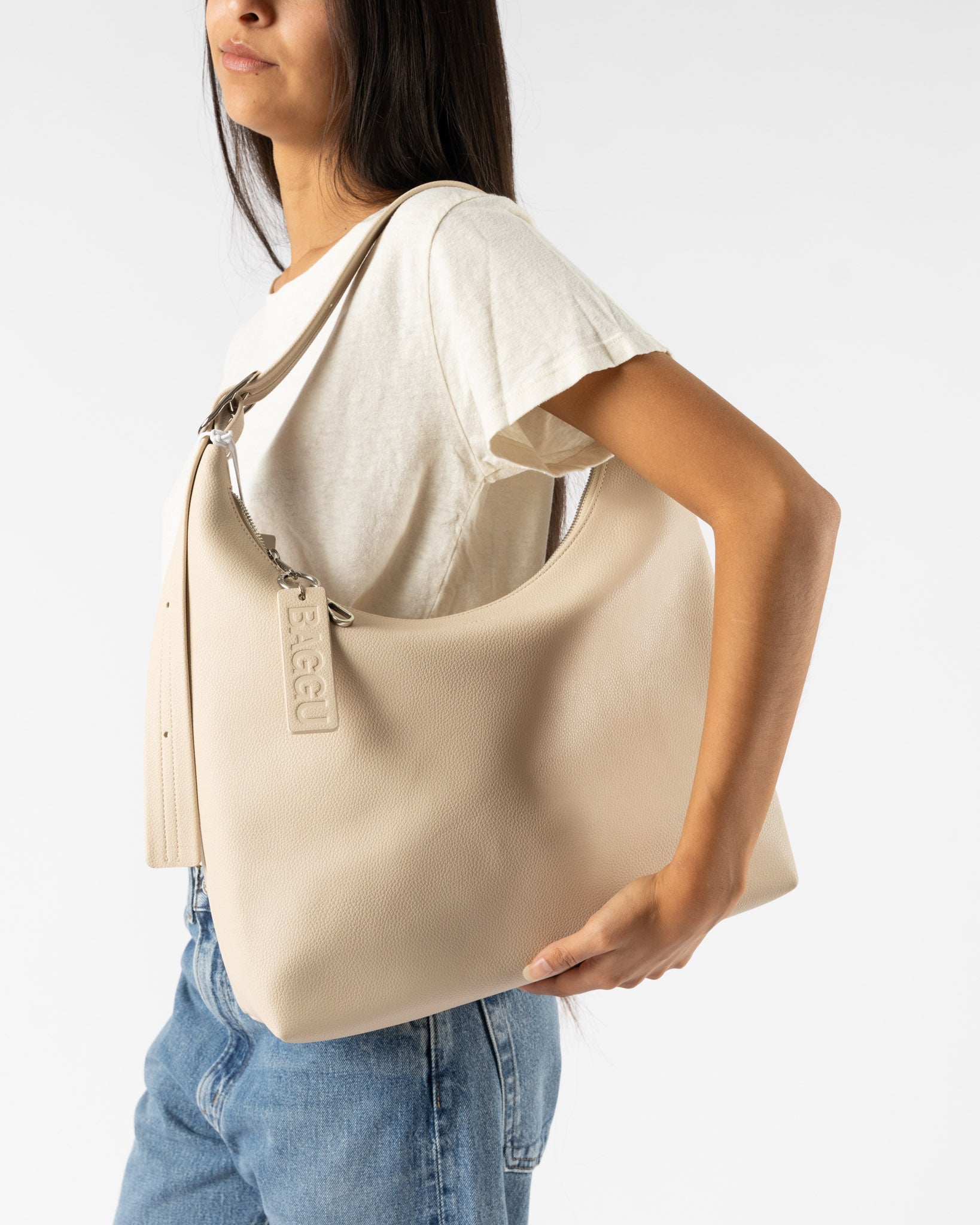 Baggu Recycled Leather Shoulder Bag in Stone