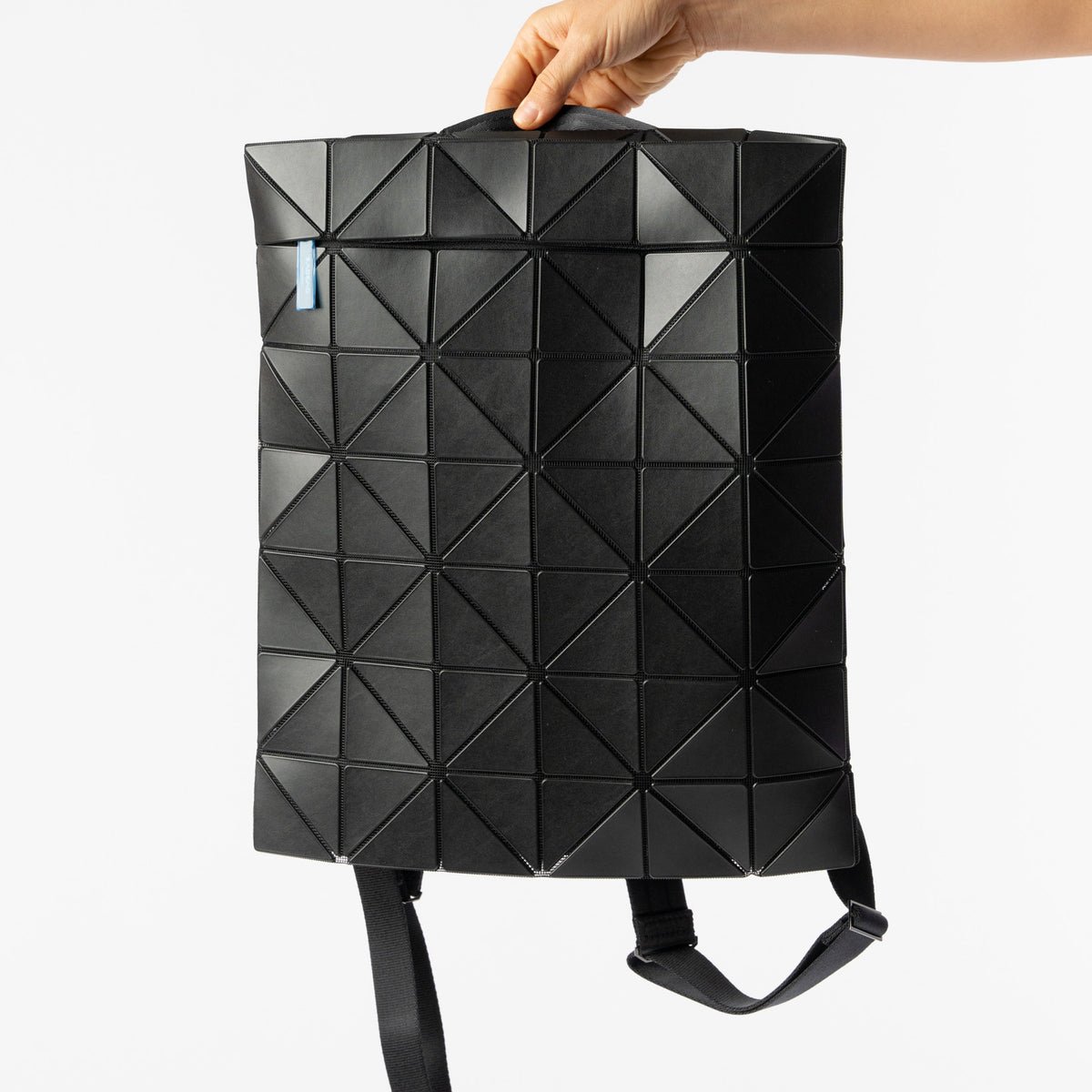 bao-bao-bkacpack-2.jpg?crop= 