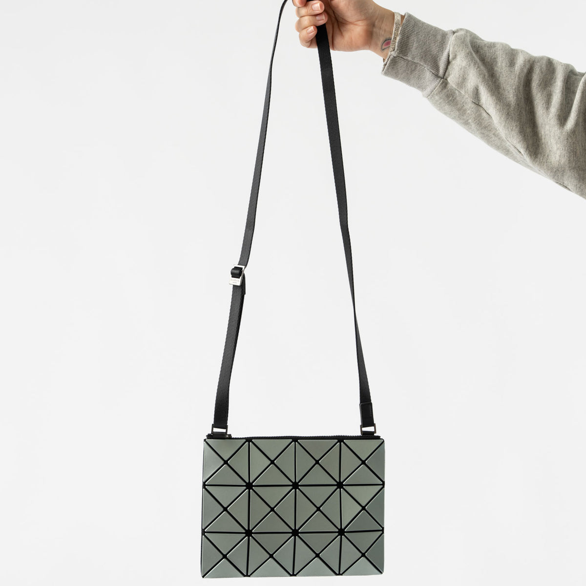bao-bao-lucent-metallic- 