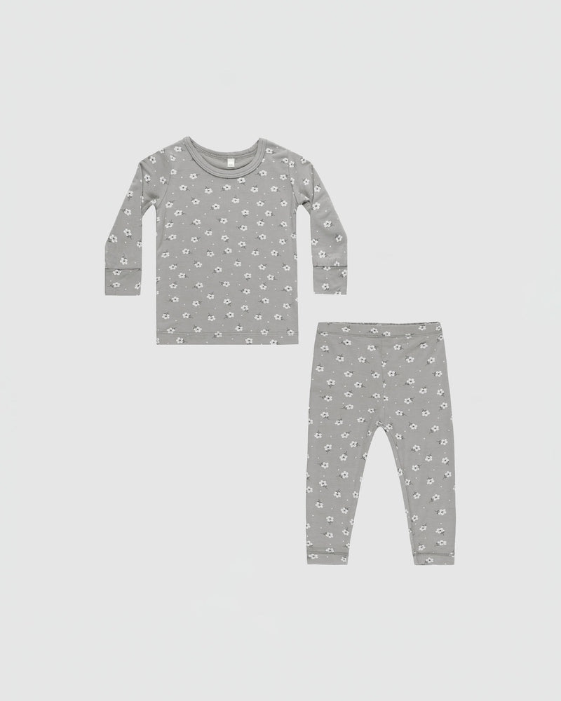 Quincy Mae Bamboo Pajama Set in Blue Ditsy