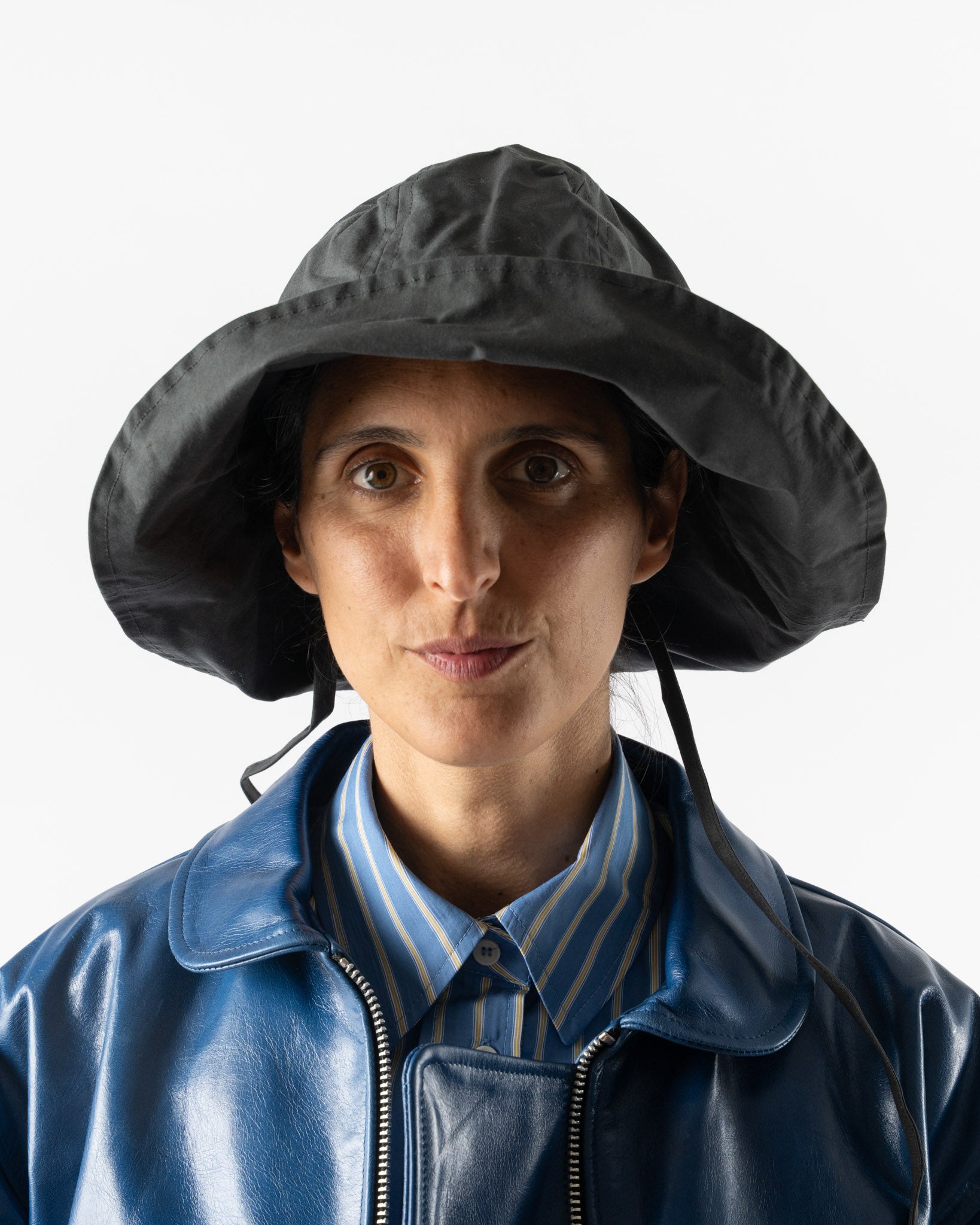 Cawley British Dry Oilskin Sun Hat in Graphite