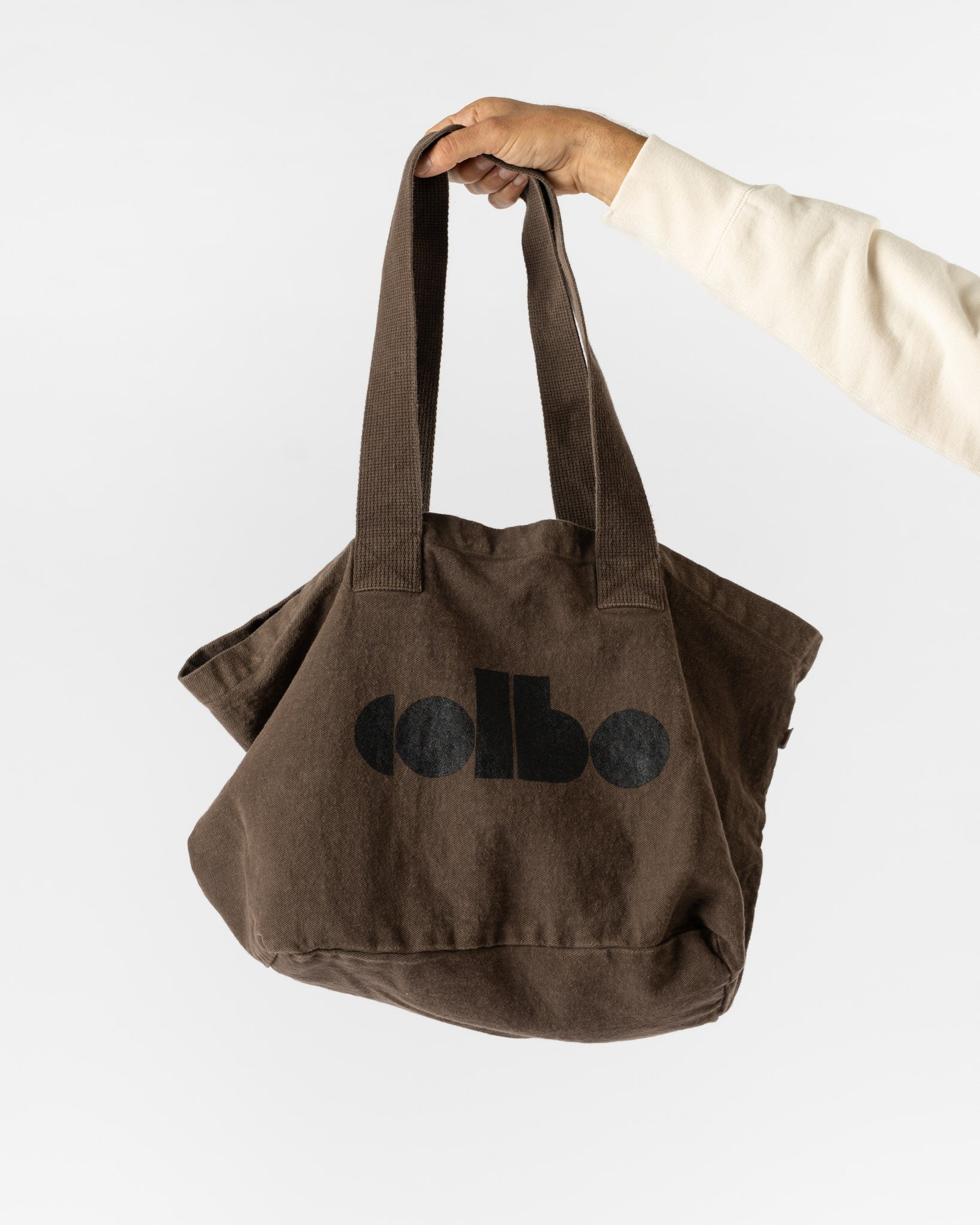 Colbo Zip Logo Bag in Washed Brown