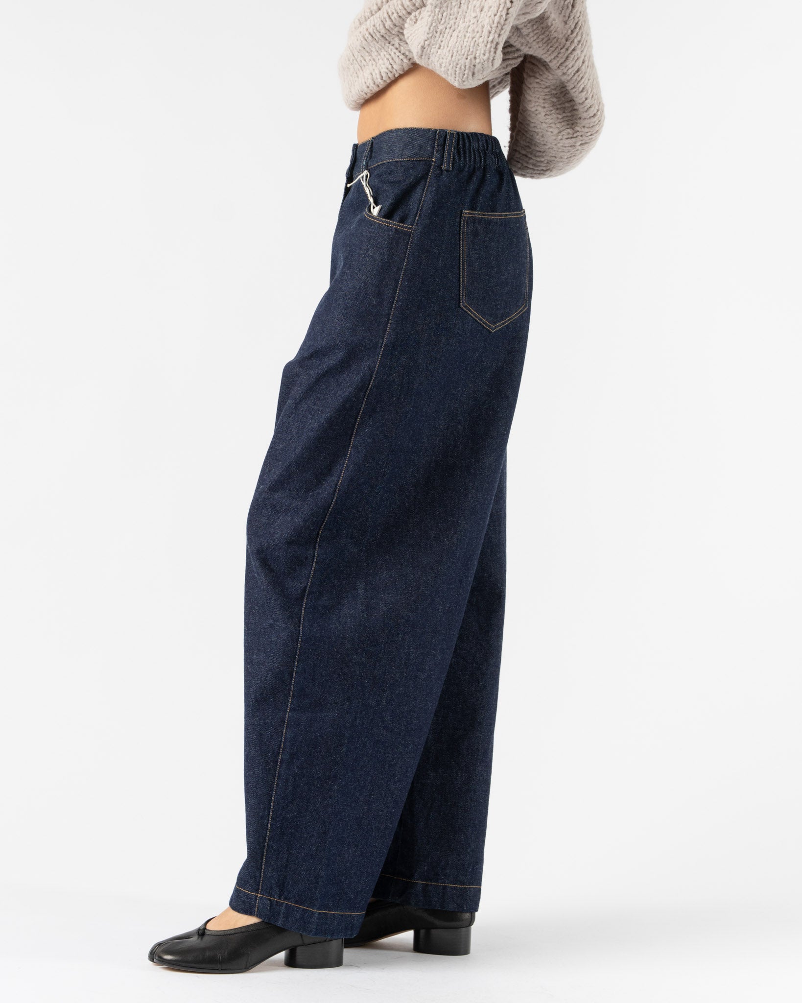 Cordera Curved Baggy Jeans