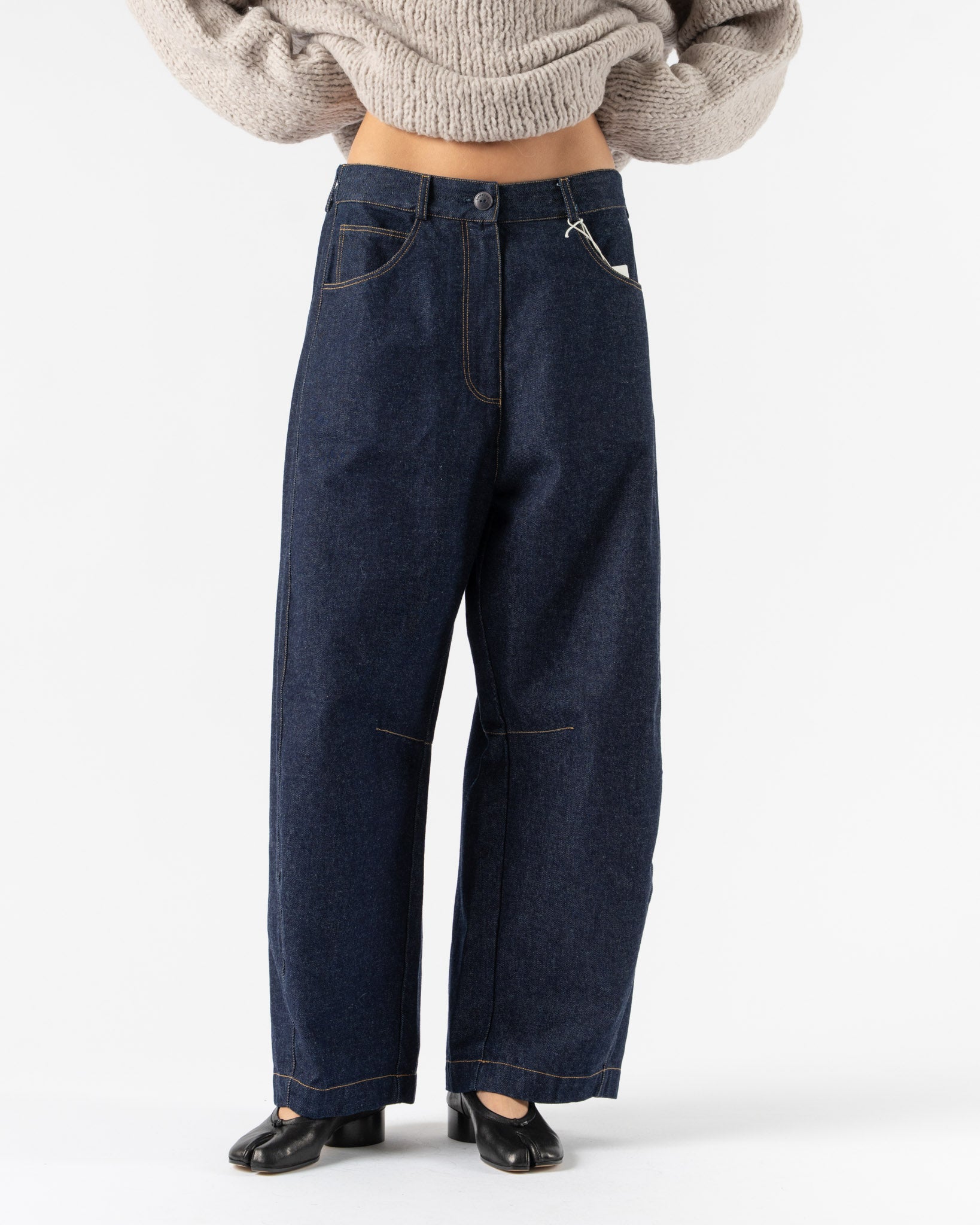 Cordera Curved Baggy Jeans