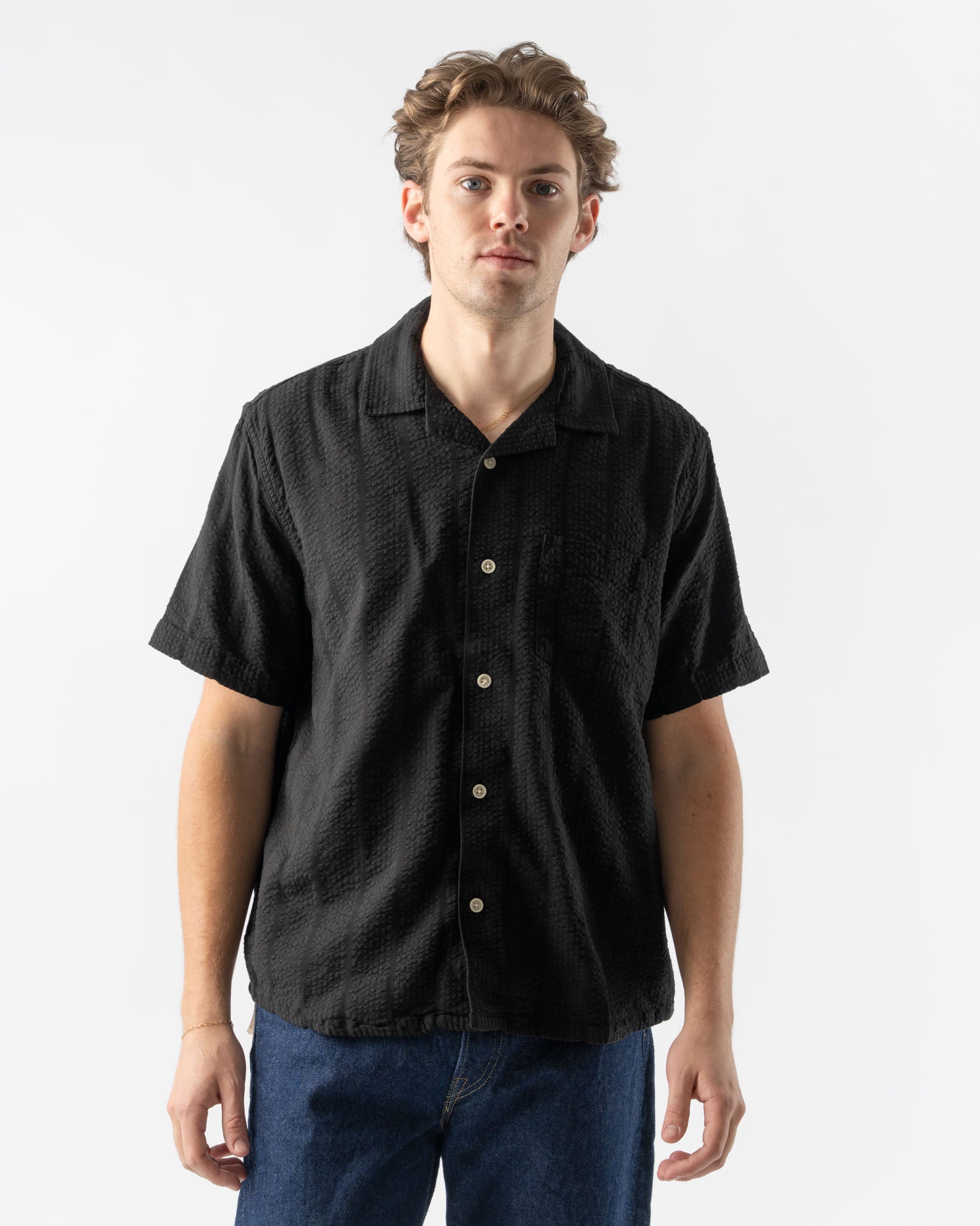 Corridor Striped Seersucker SS Shirt in Black