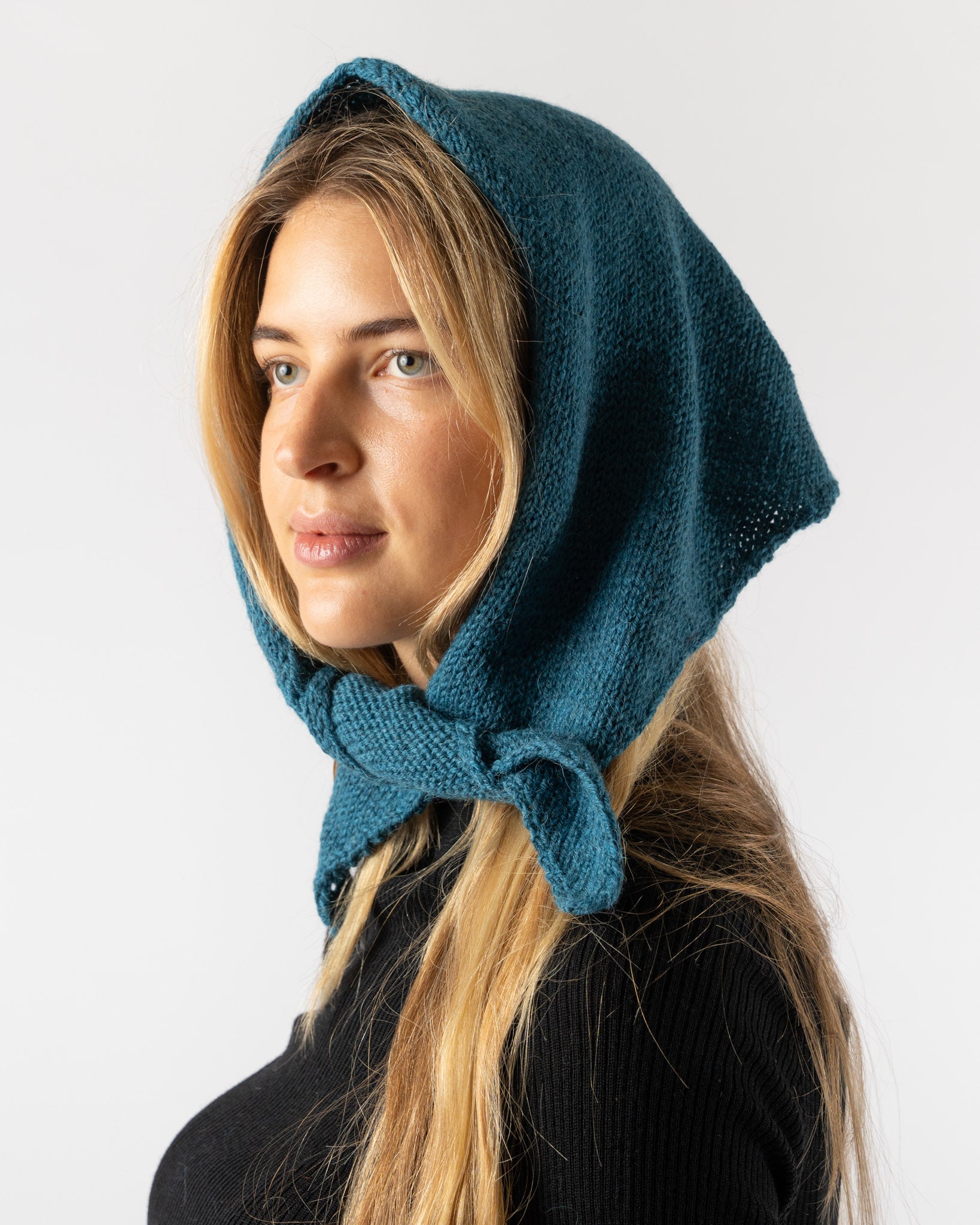 Dawson Street Warm and Cozy Teal Scarf