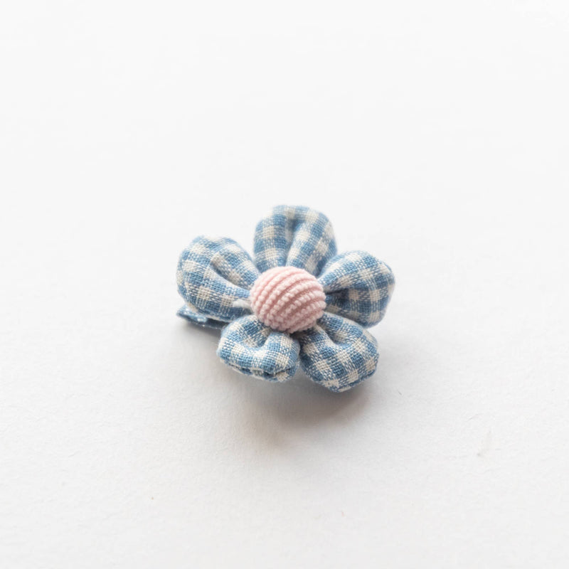 Tangle Shiny Stars - Gingham Flower Hair Clip | Blue