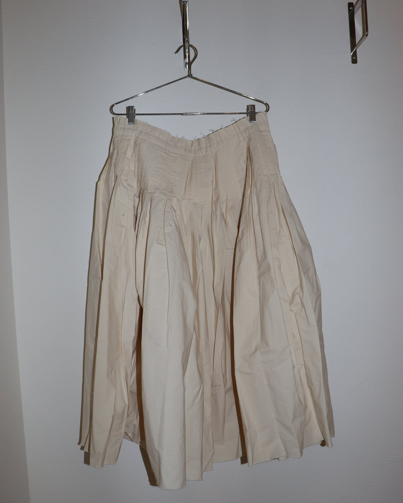 Pre-owned: EGG Trading Pleated Canvas Skirt