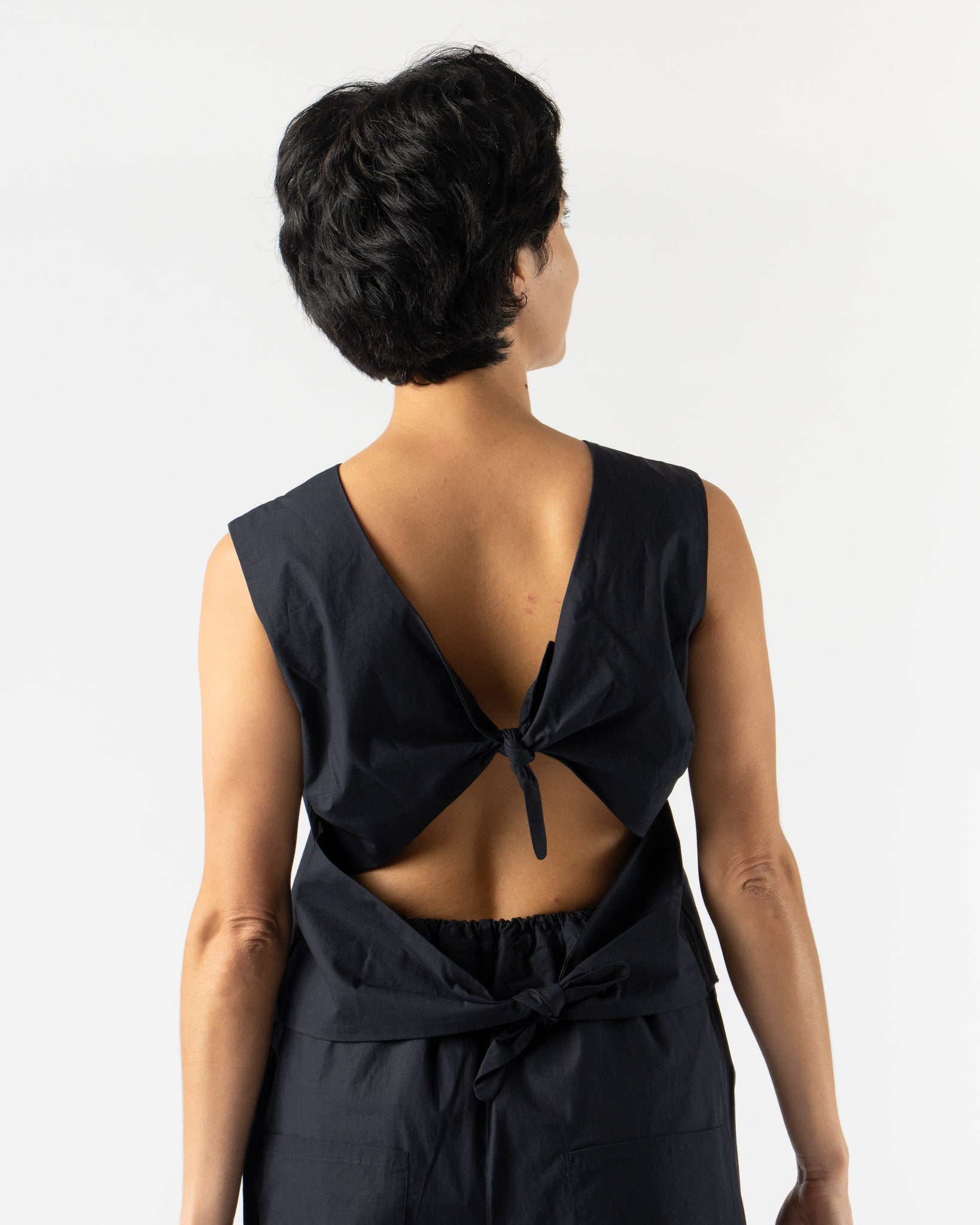 ELEPH Charlotte Top in Navy Cotton