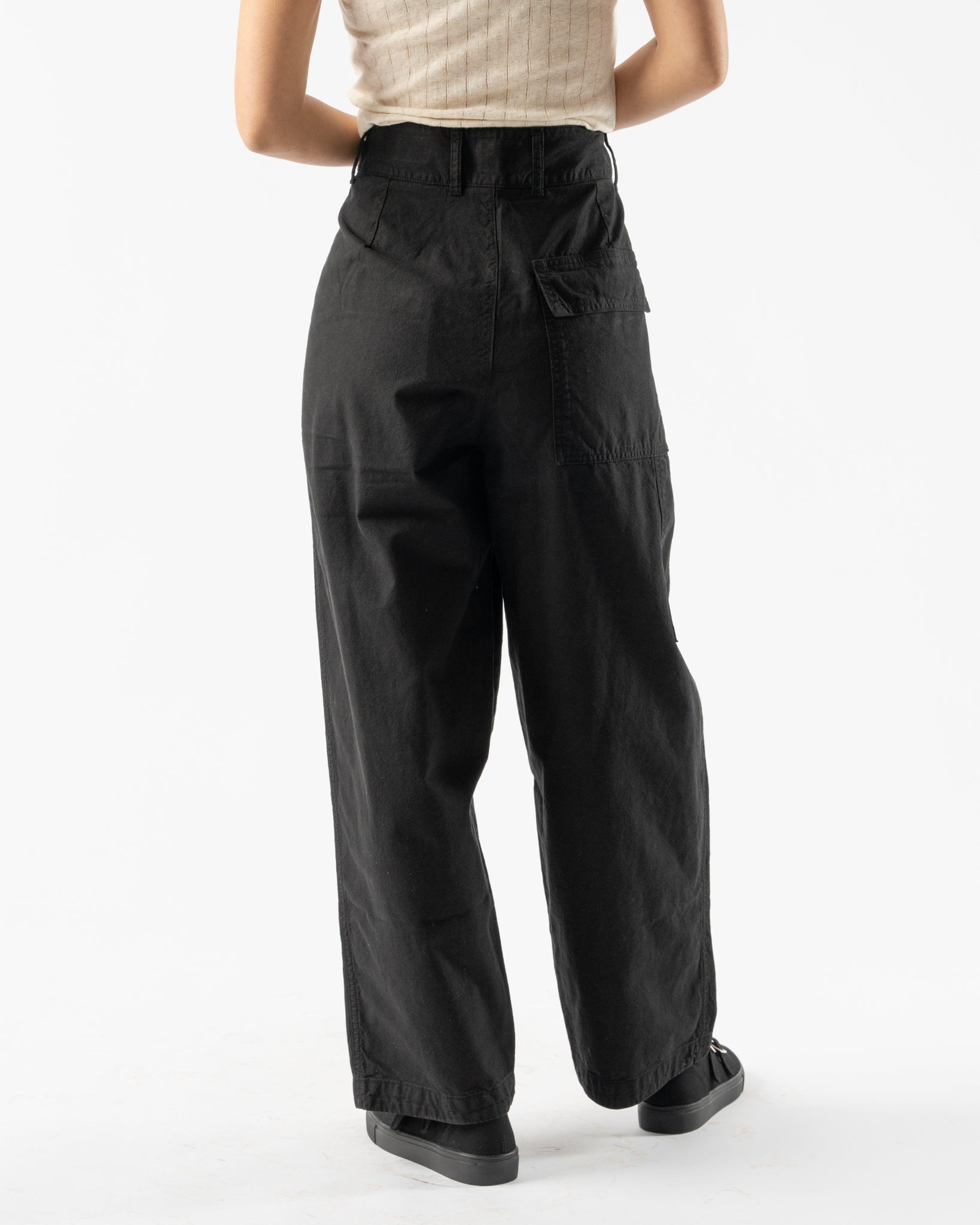 Girls of Dust British Worker Carpenter Pant in Black