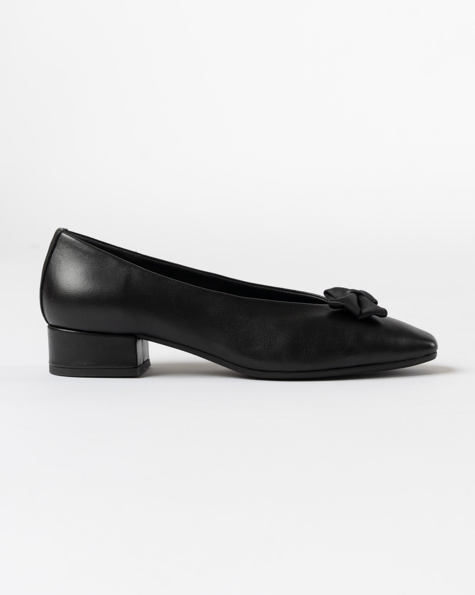 Hai Florence Shoes in Black