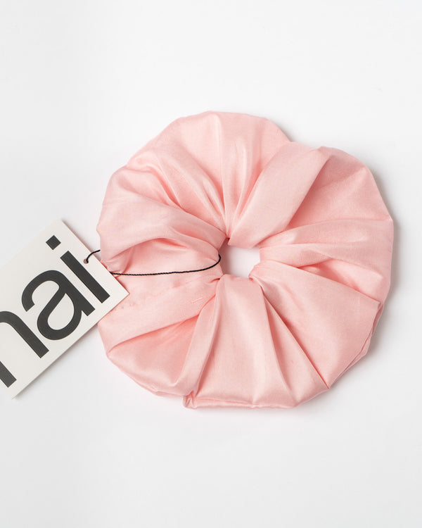 Hai Scrunchie in Candy Pink