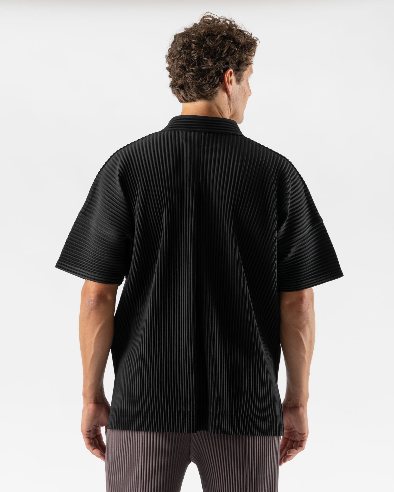 Homme Plissé Issey Miyake Monthly Colors July Shirt in Black