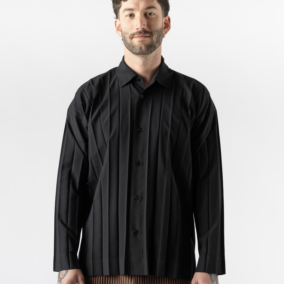 homme-plisse-edge-shirt-in- 