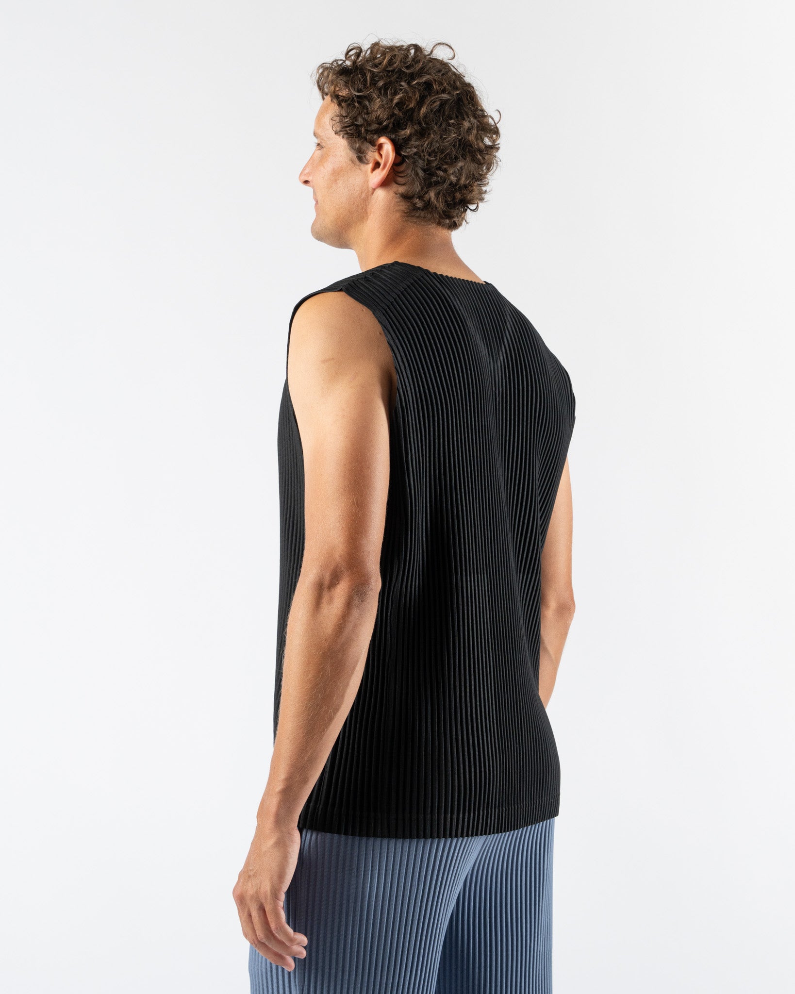 Homme Plisse Monthly Colors August Top in Black