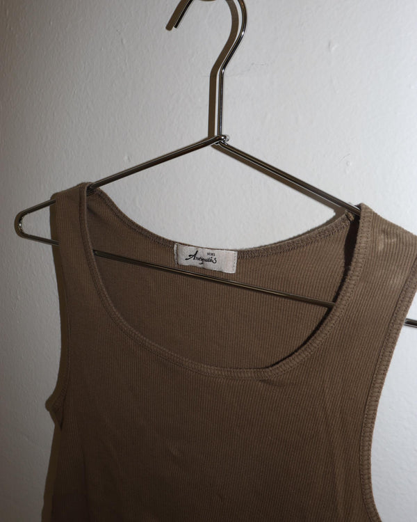 Pre-owned: Ichi Antiquites Rib Cotton Tank in Brown