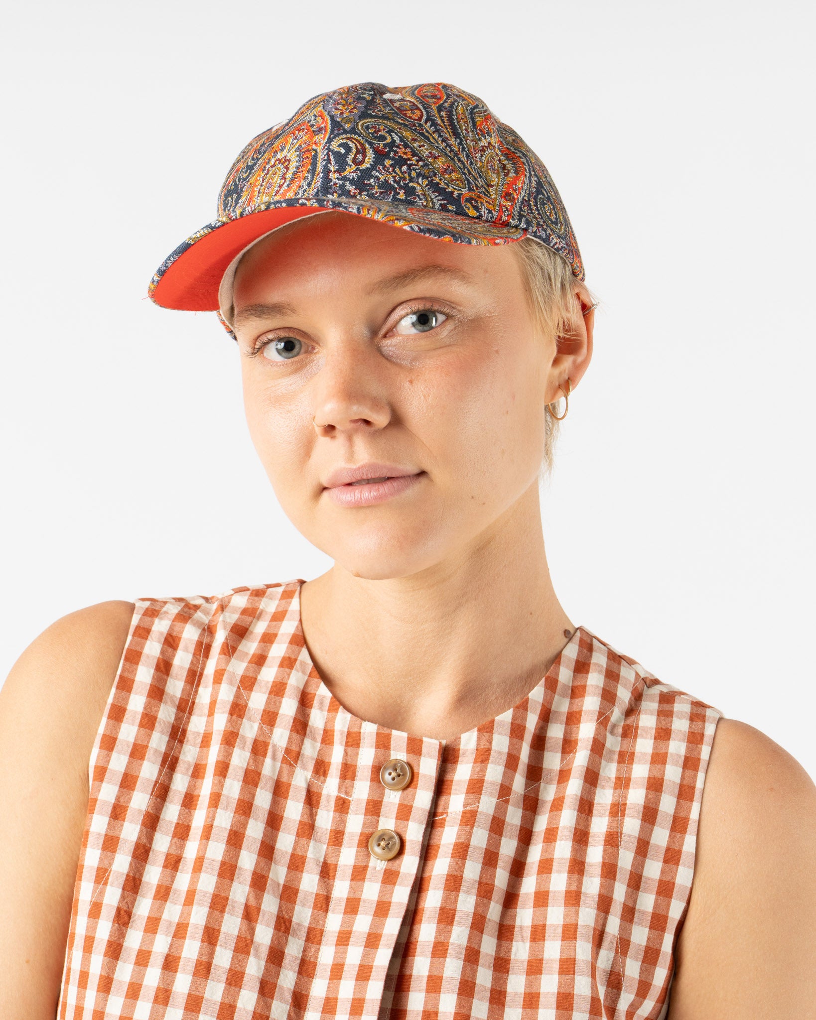 KasMaria Dark Paisley Cap