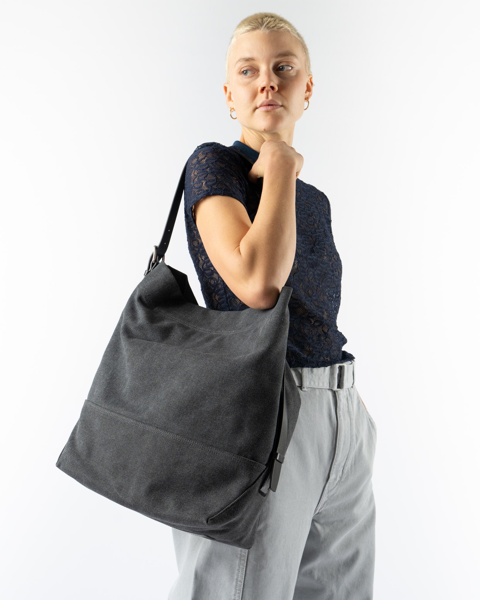 lemaire BELTED TOTE BAG ASH BLACK トートバッグ Lemaire Belted Tote Bag in Ash Black Curated at Jake and Jones