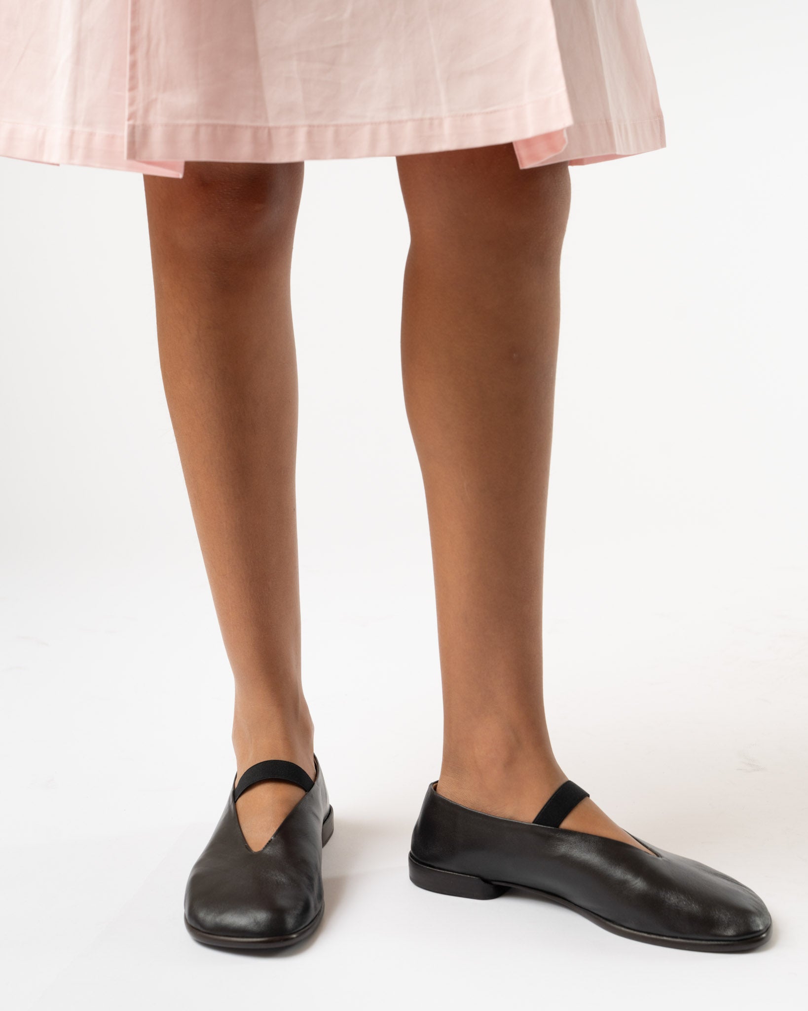 LEMAIRE バレリーナ　40 Lemaire Glove Ballerina in Dark Chocolate Curated at Jake and Jones