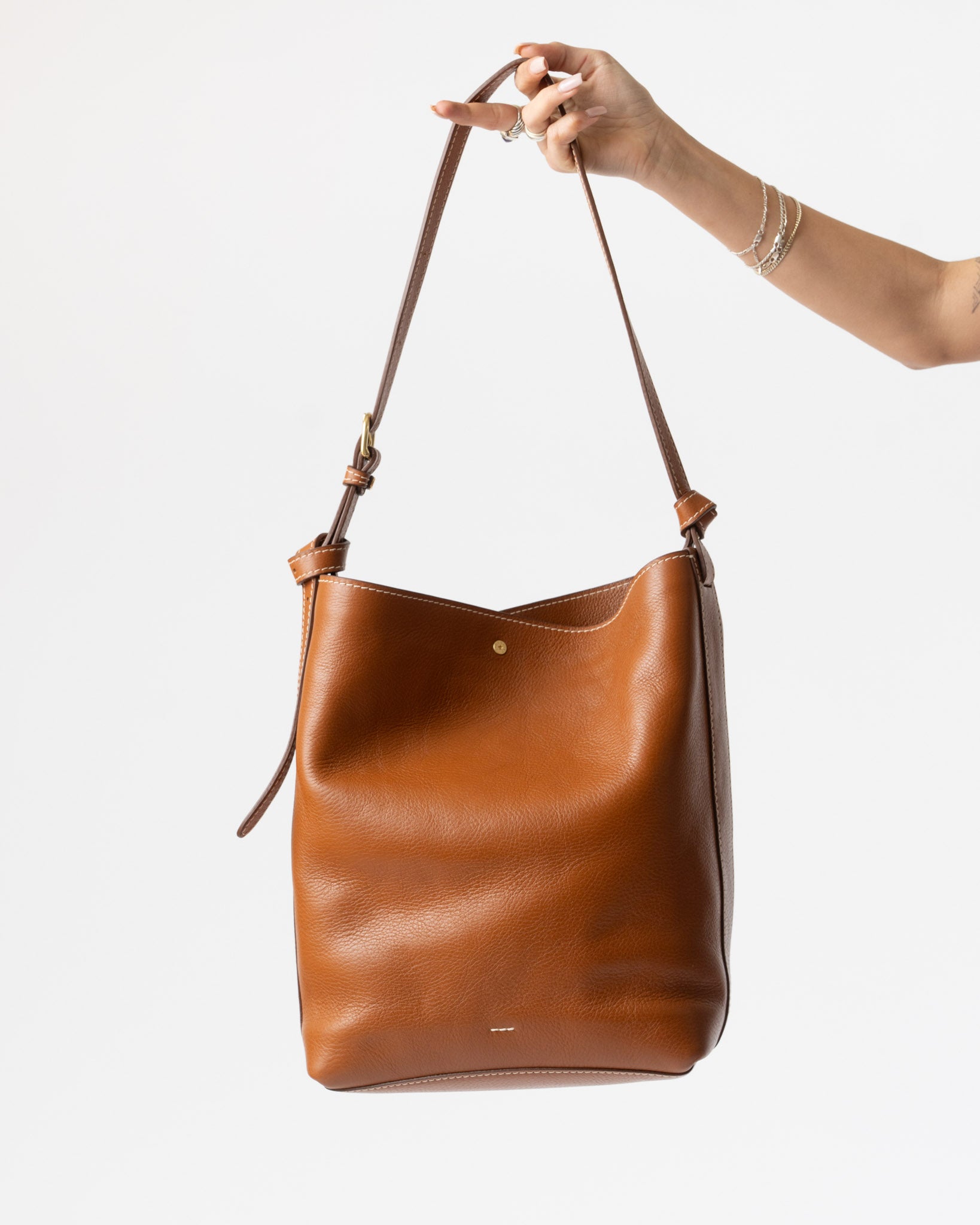 LINDQUIST Lee in Leather Brown