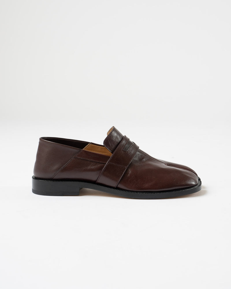 Maison Margiela Tabi Loafers in Vineyard Wine