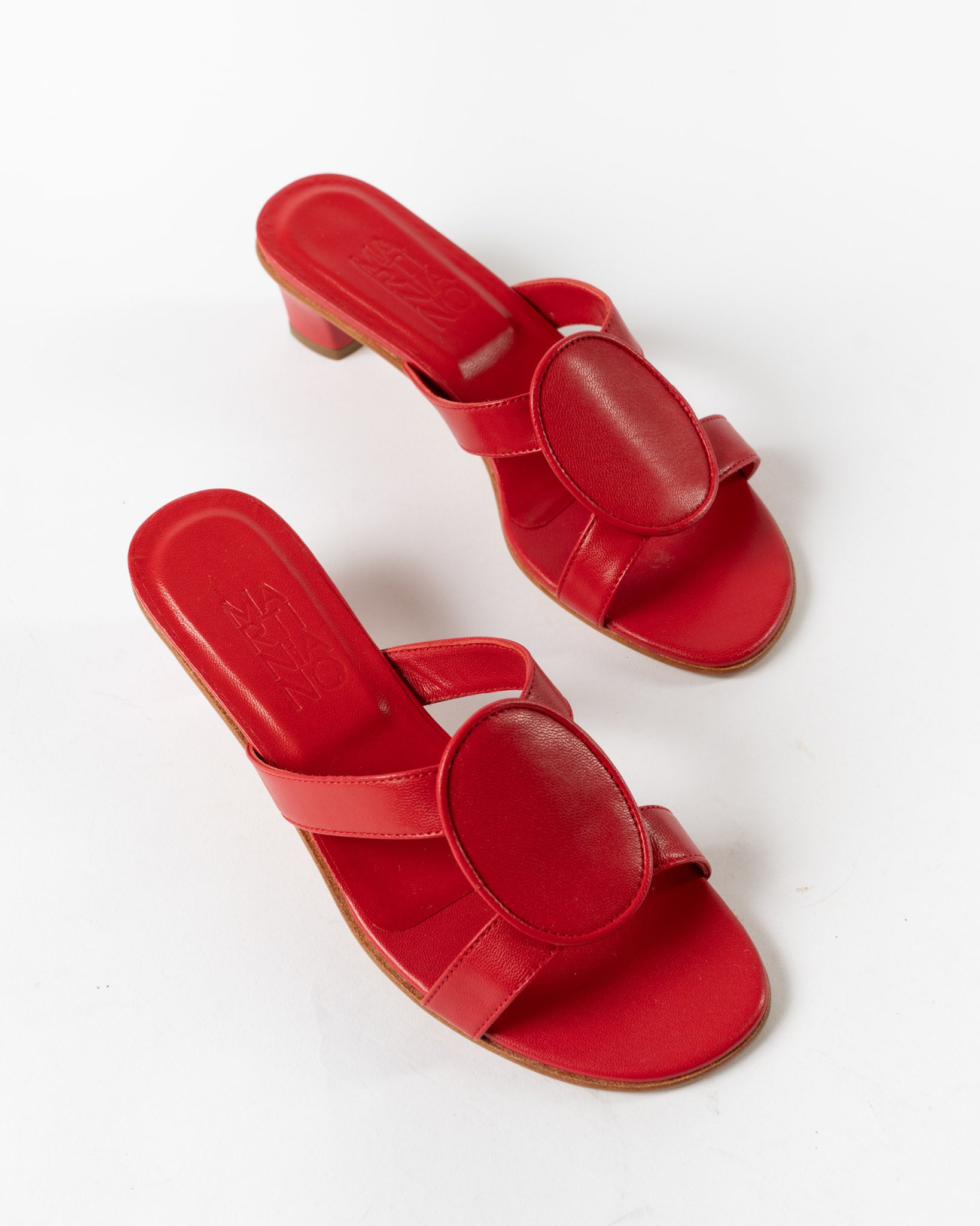 Martiniano Medalia in Red